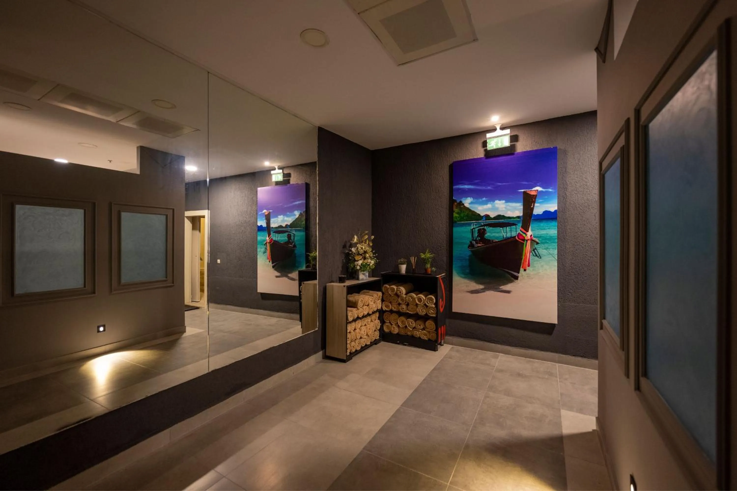 Spa and wellness centre/facilities in Interstellar Hotel