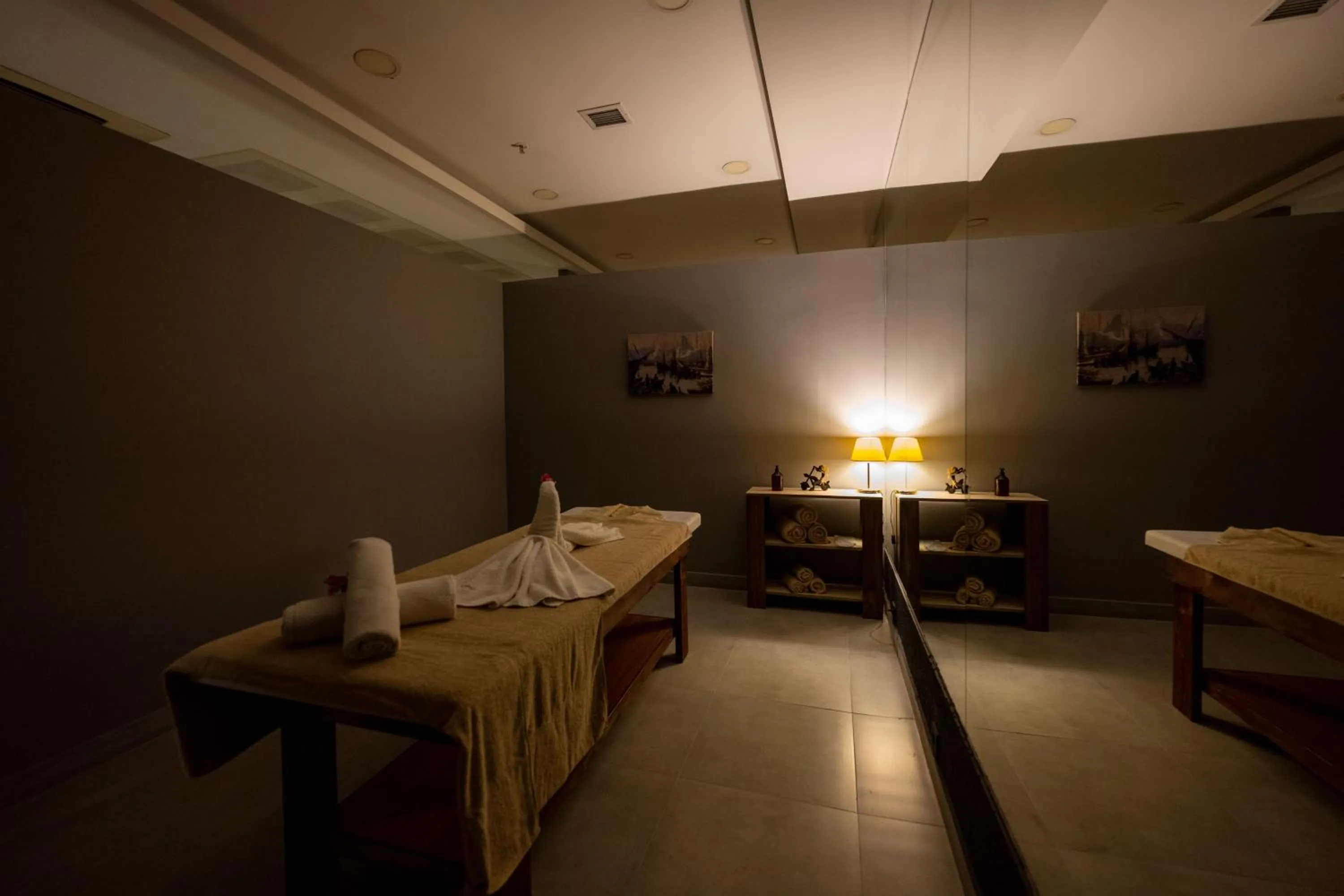Spa and wellness centre/facilities in Interstellar Hotel