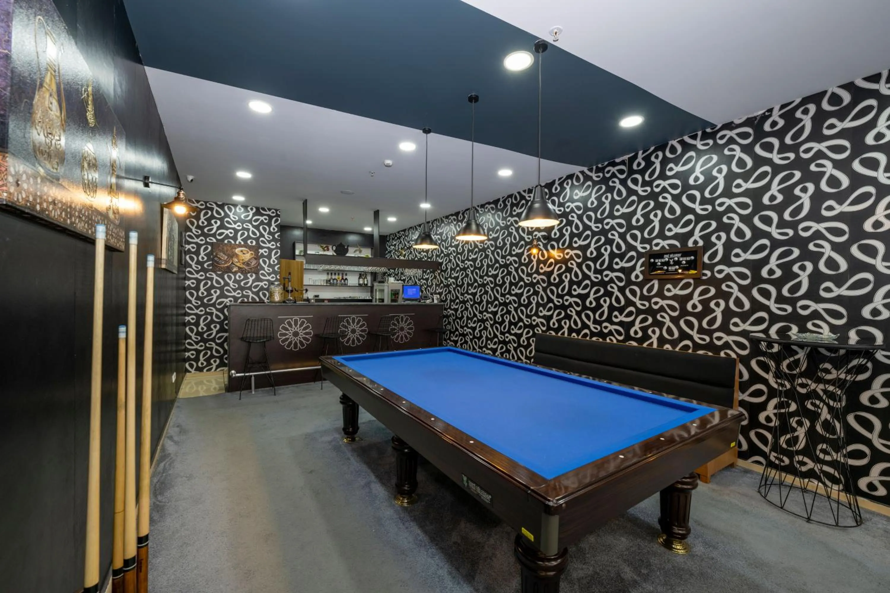 Game Room, Billiards in Interstellar Hotel