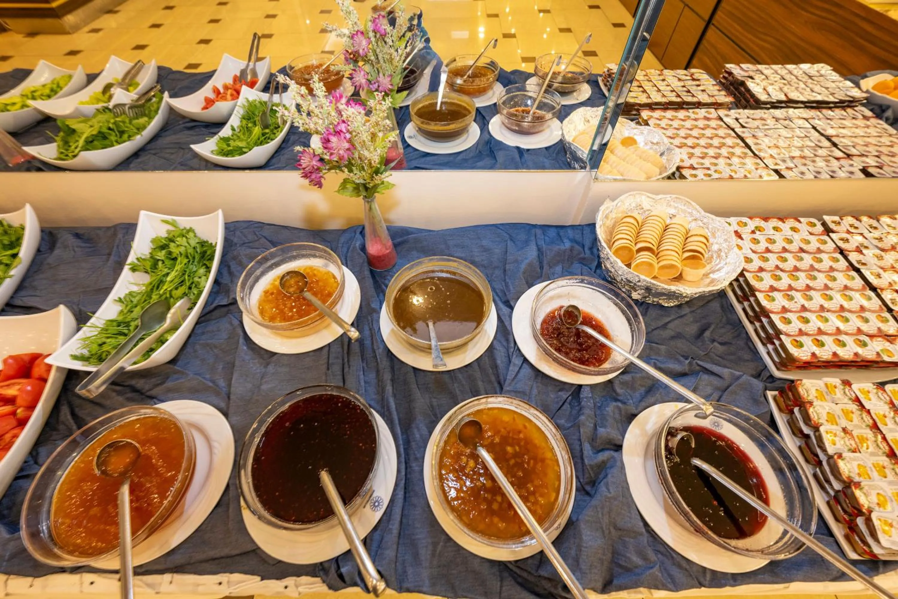 Breakfast in Interstellar Hotel