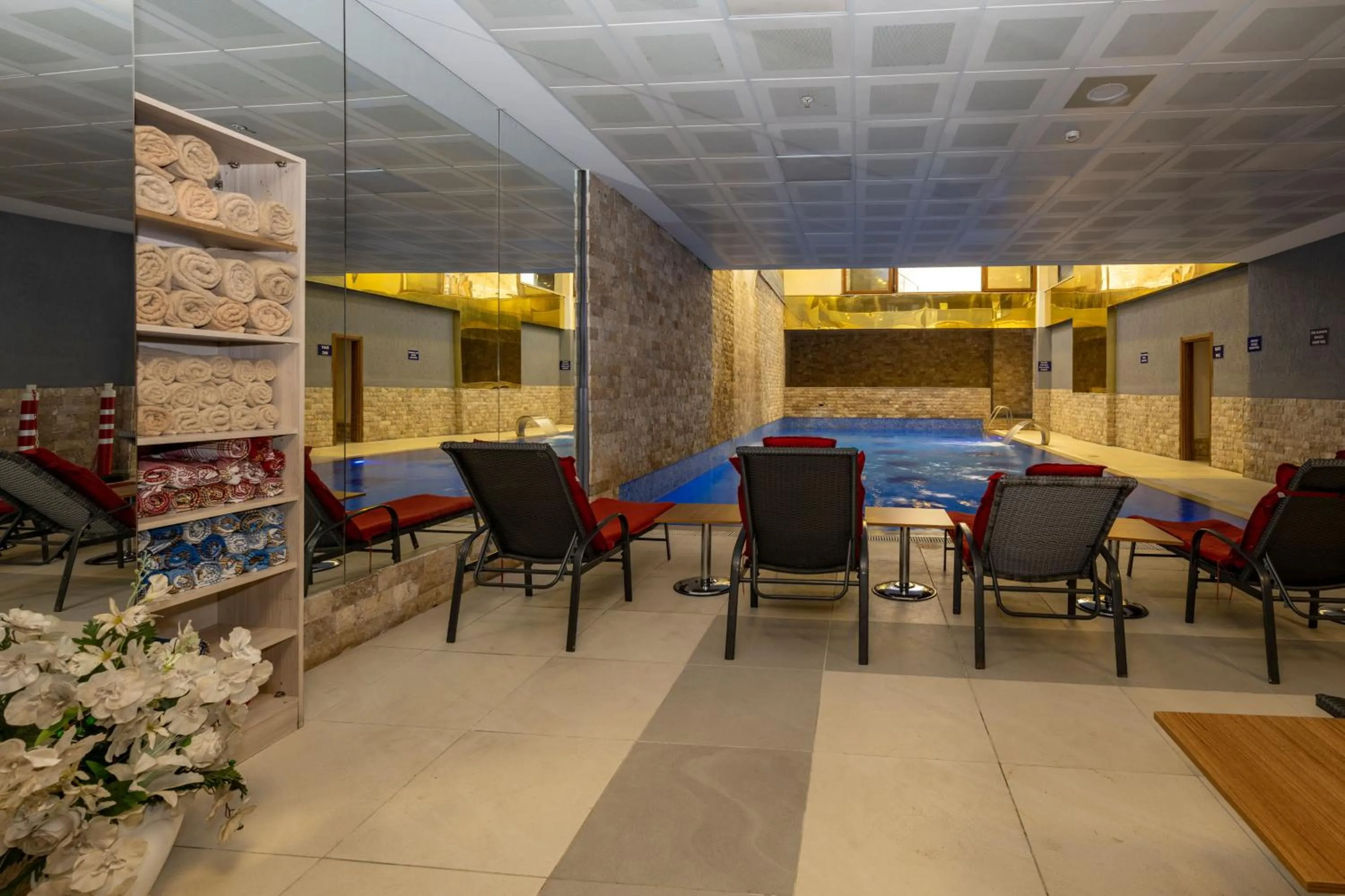 Swimming Pool in Interstellar Hotel