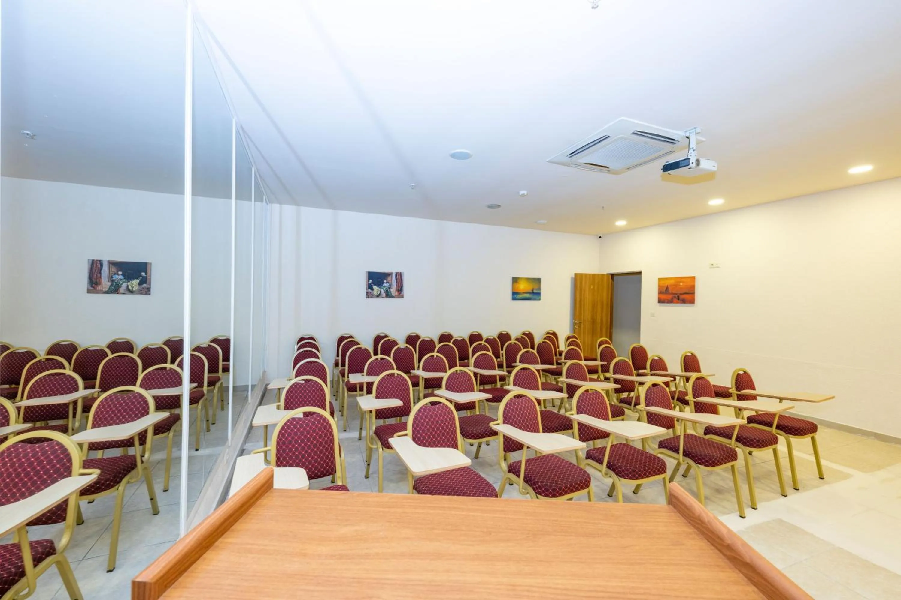 Meeting/conference room in Interstellar Hotel