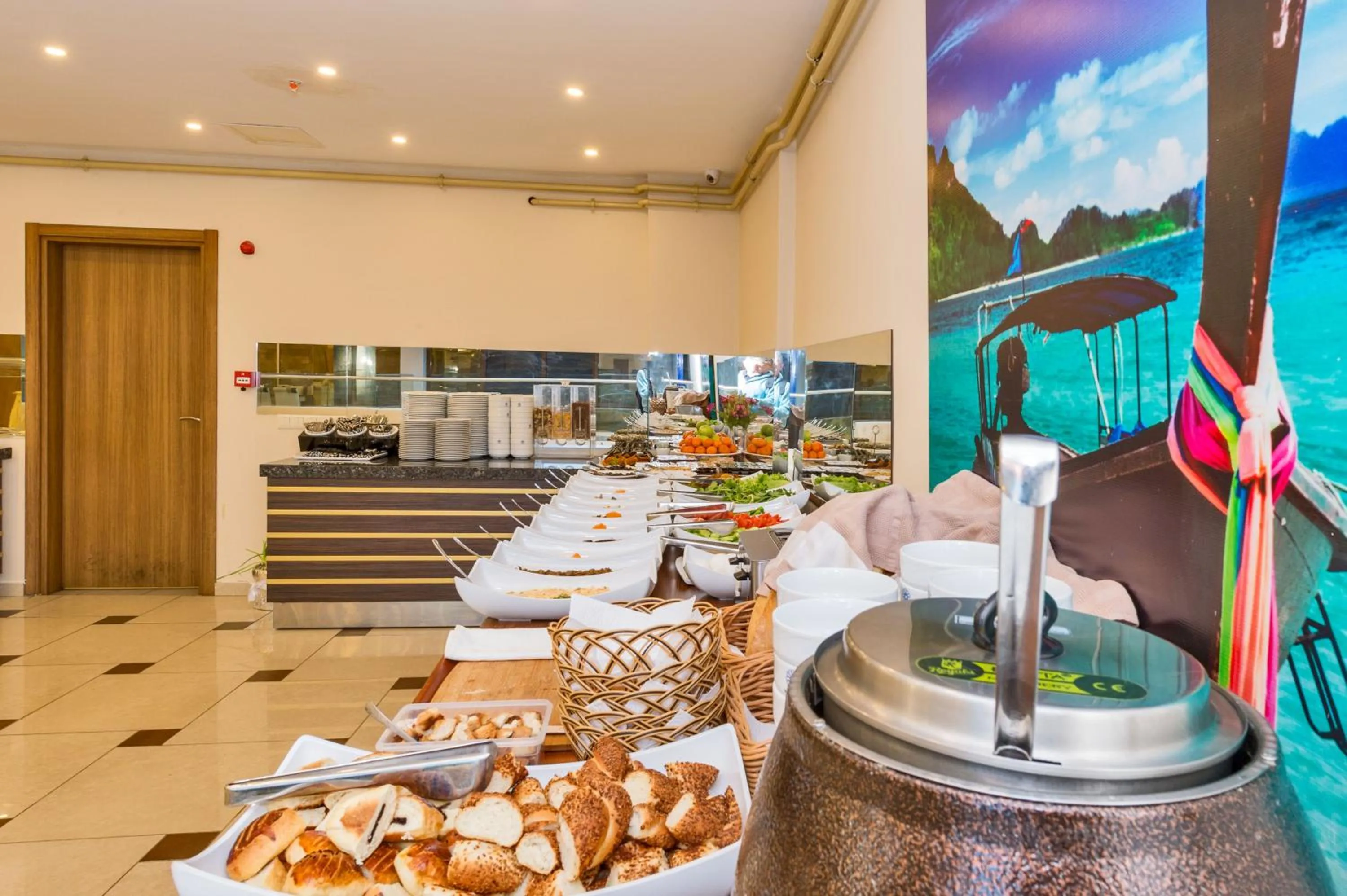 Coffee/tea facilities in Interstellar Hotel