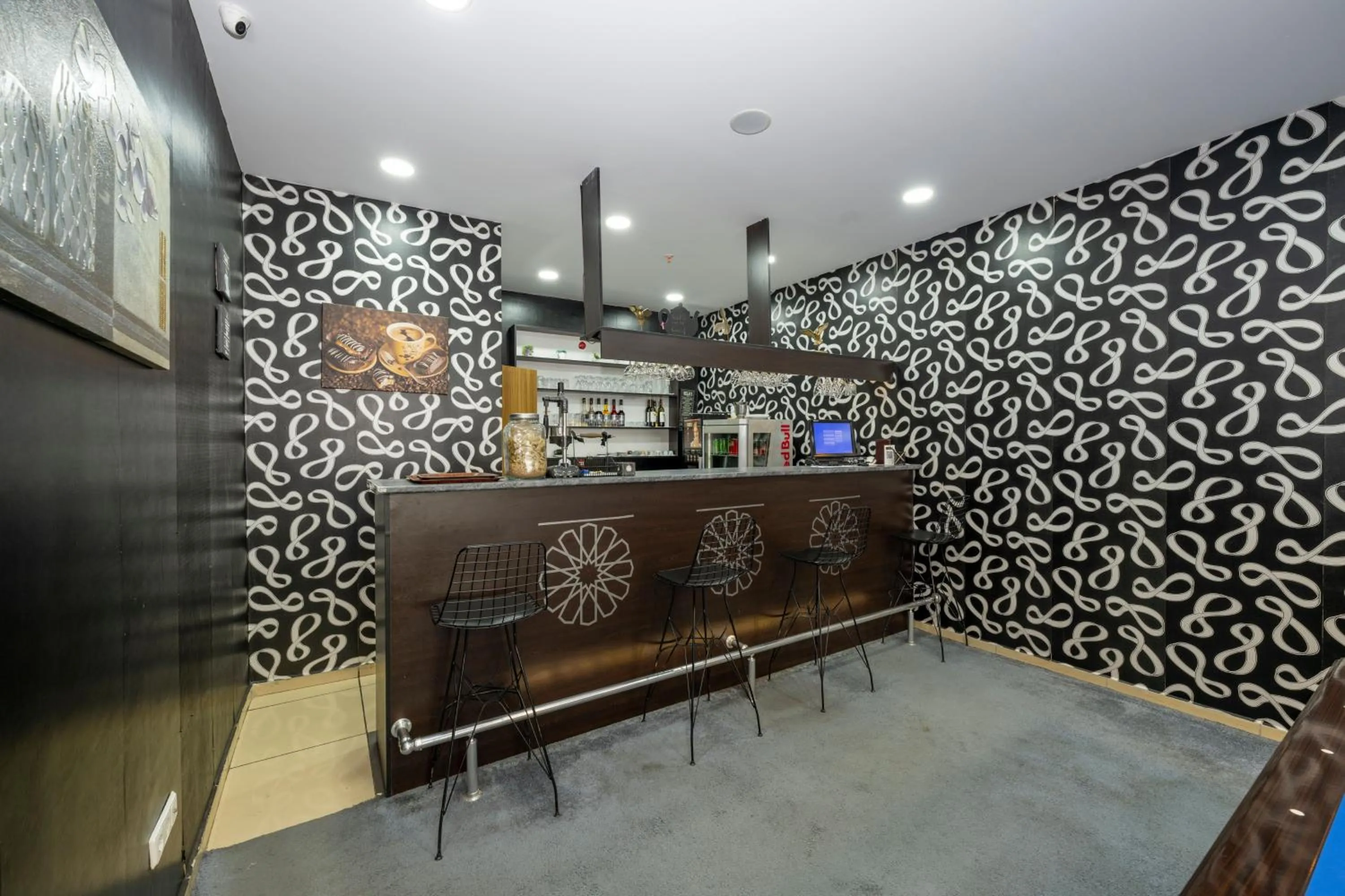 Lounge or bar, Lobby/Reception in Interstellar Hotel