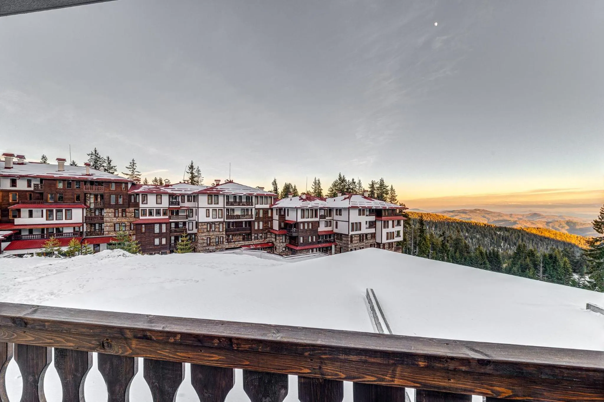 Property building in Grand Resort Pamporovo Apartments