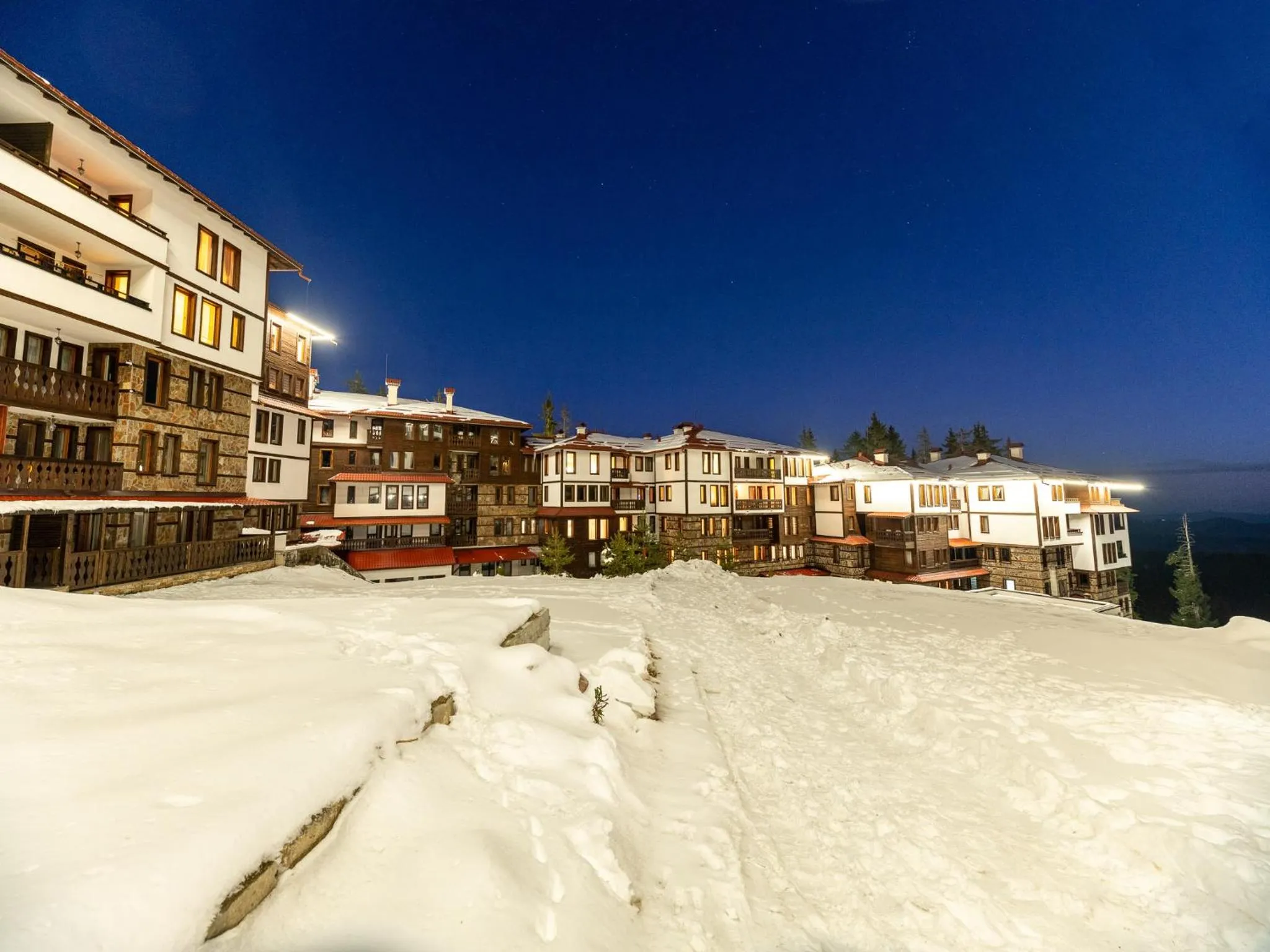 Property building in Grand Resort Pamporovo Apartments