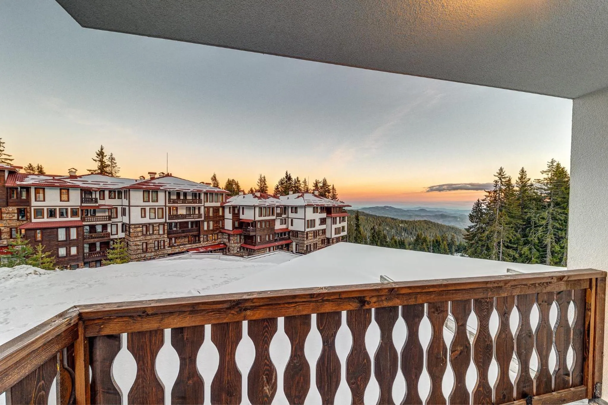 Property building in Grand Resort Pamporovo Apartments