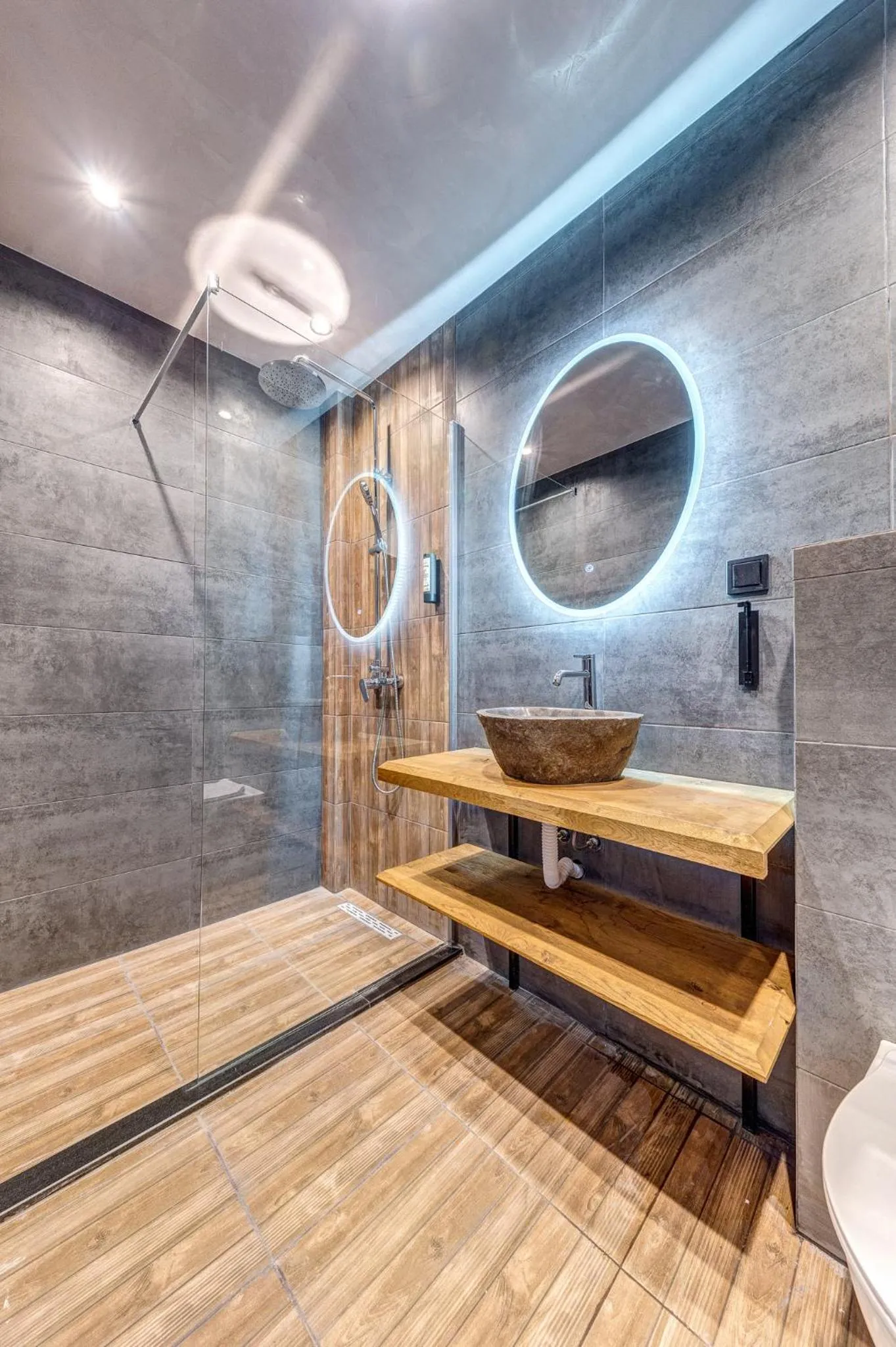 Shower in Grand Resort Pamporovo Apartments