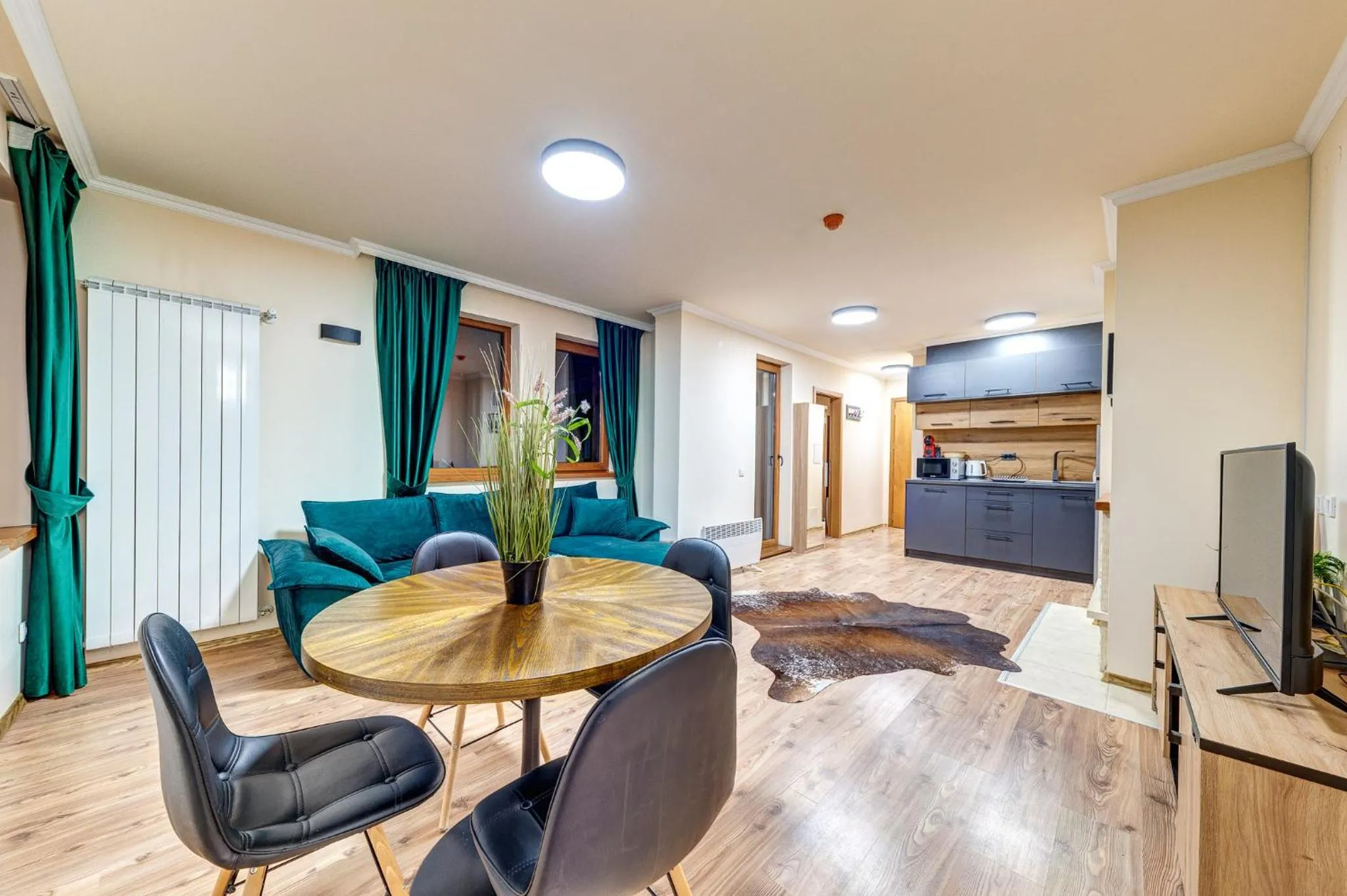 Communal lounge/ TV room in Grand Resort Pamporovo Apartments