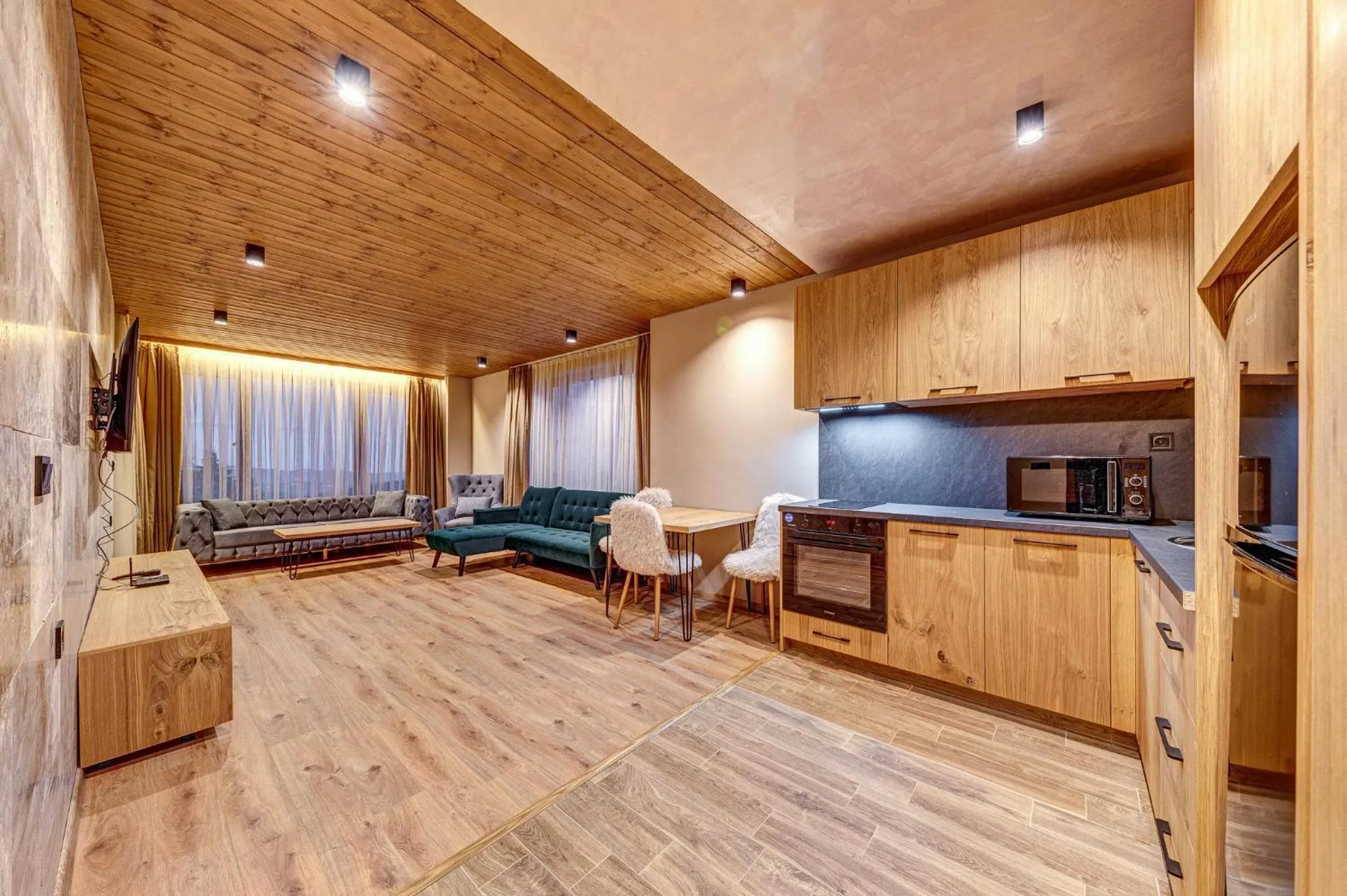 TV and multimedia in Grand Resort Pamporovo Apartments