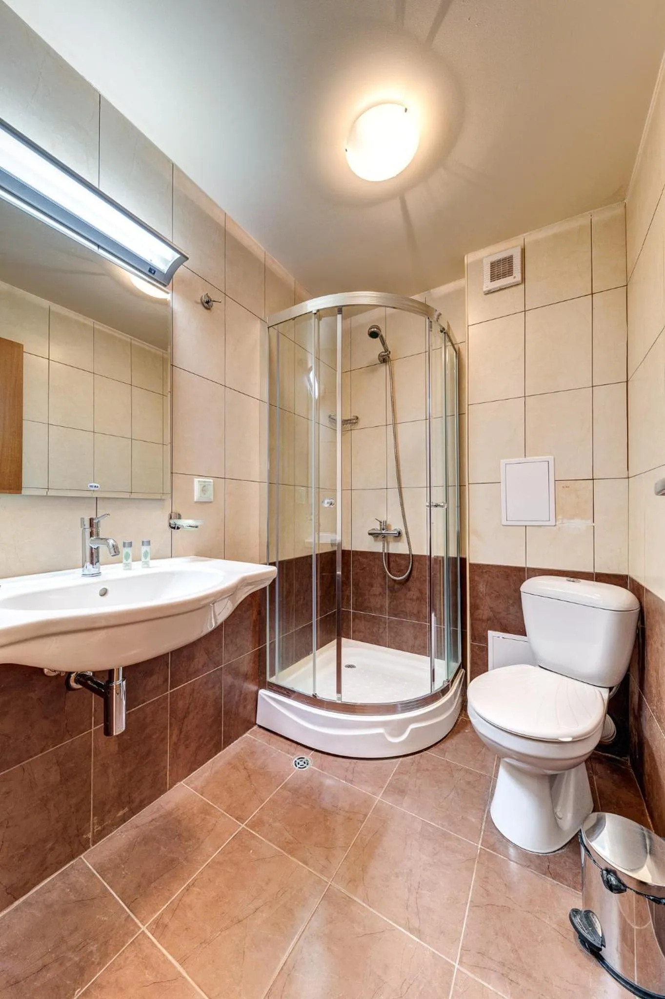 Bathroom in Grand Resort Pamporovo Apartments