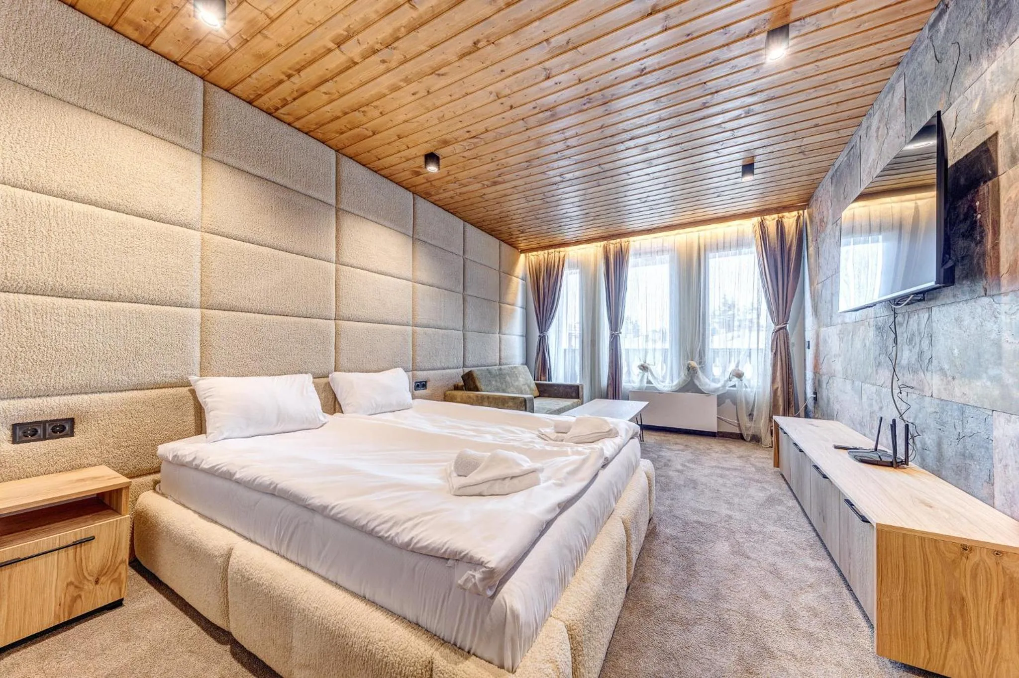 Bed in Grand Resort Pamporovo Apartments