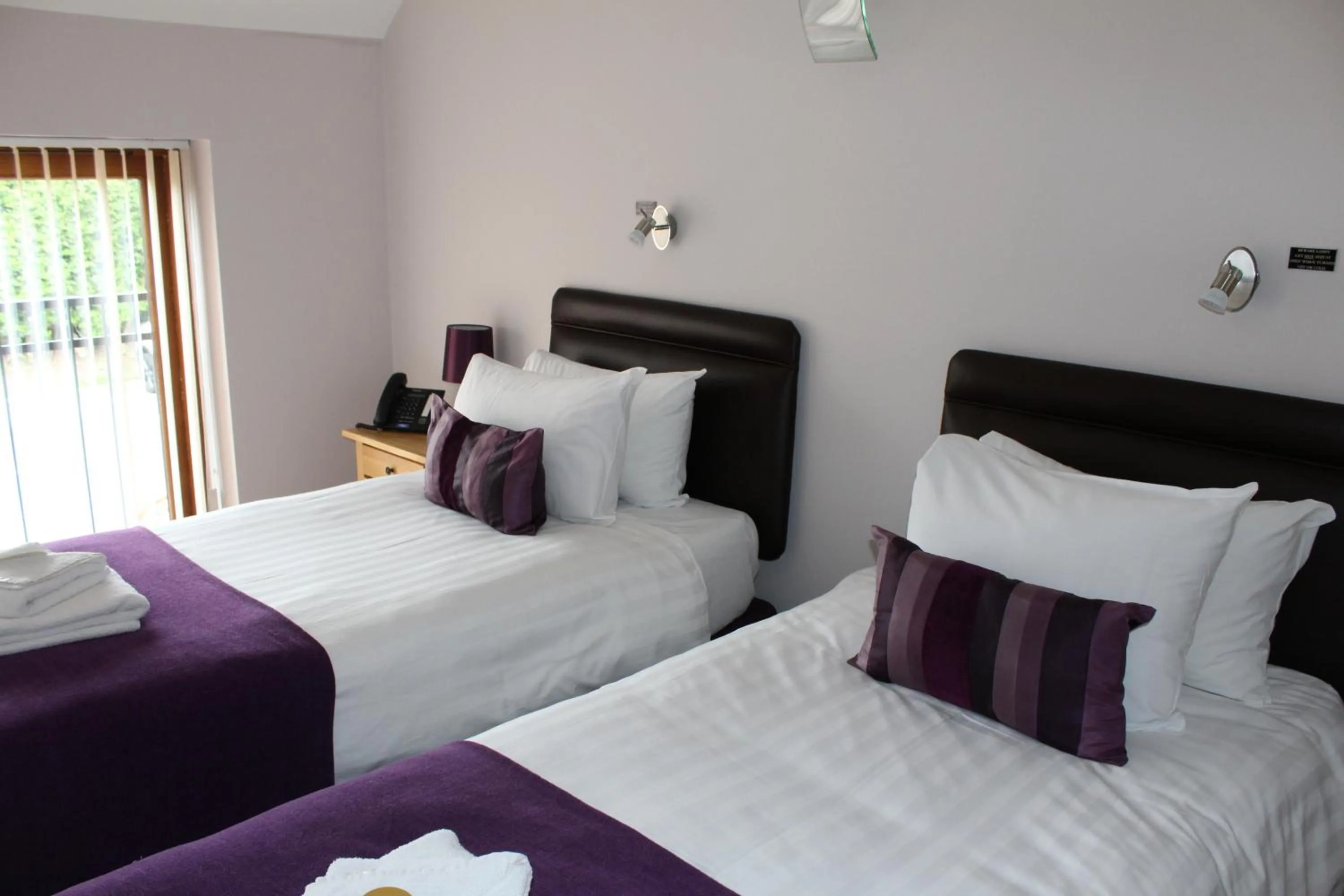 Bed in The Huntsman Inn of Little Wenlock