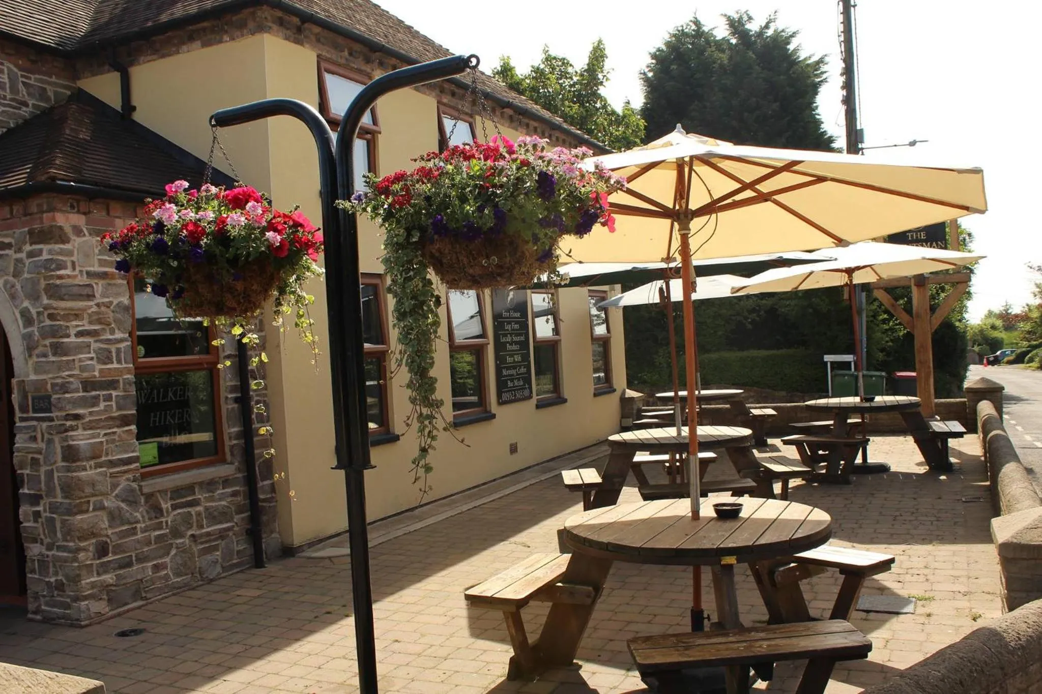 Patio in The Huntsman Inn of Little Wenlock
