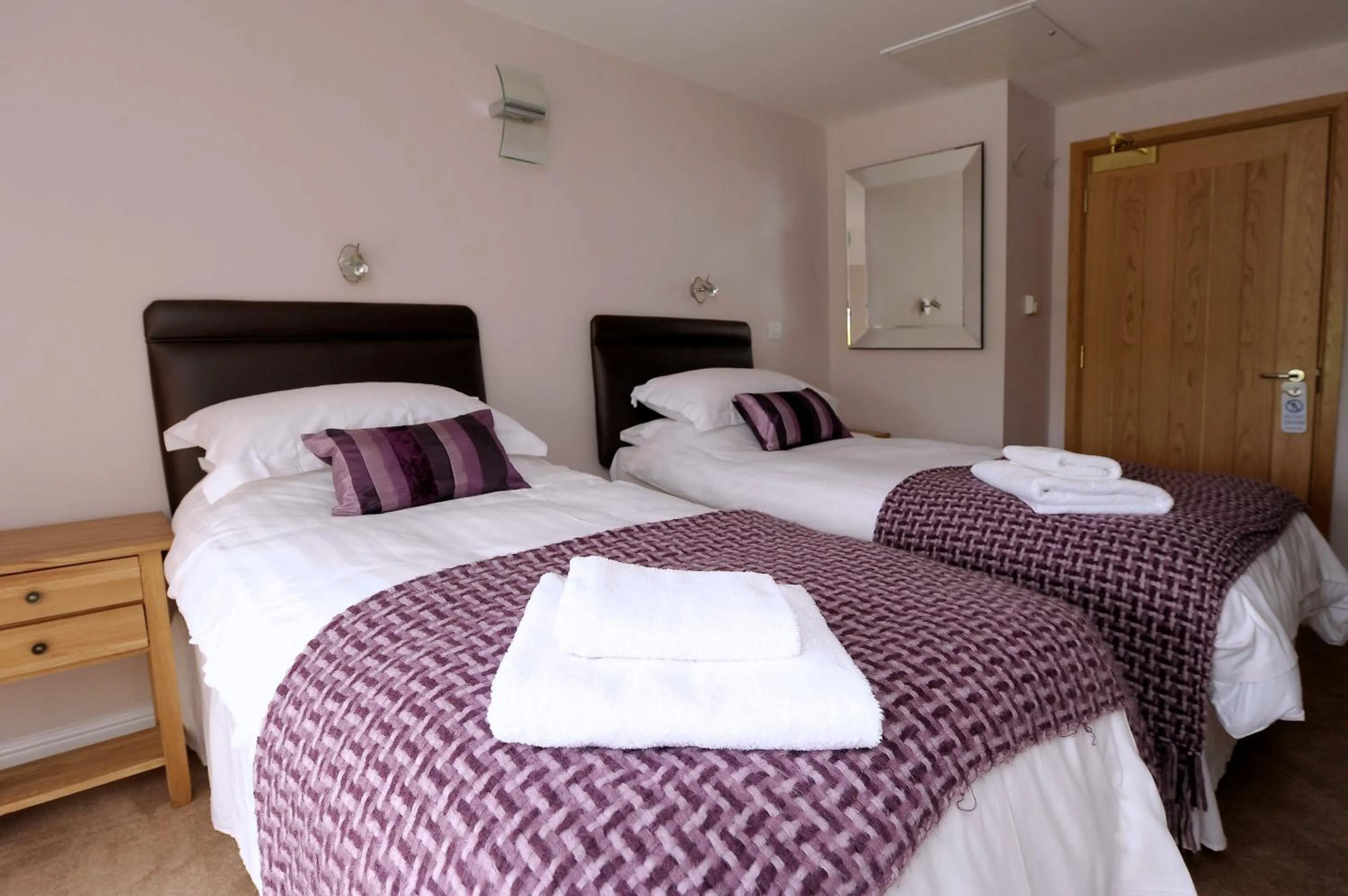 Bed in The Huntsman Inn of Little Wenlock