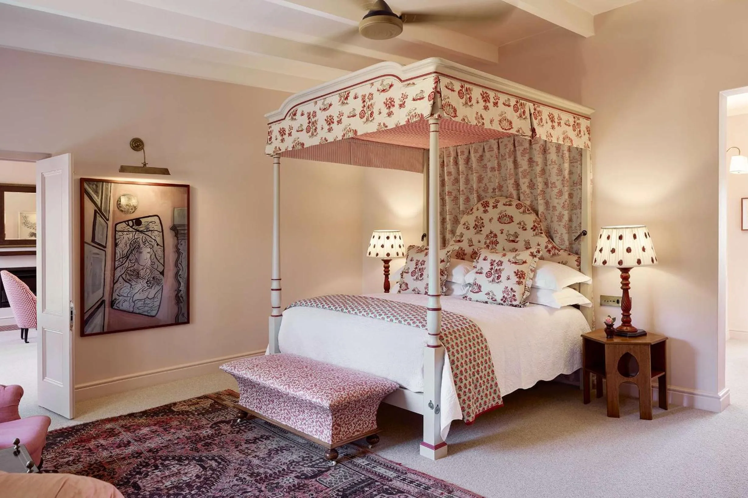 Bed in Spier Hotel and Wine Farm