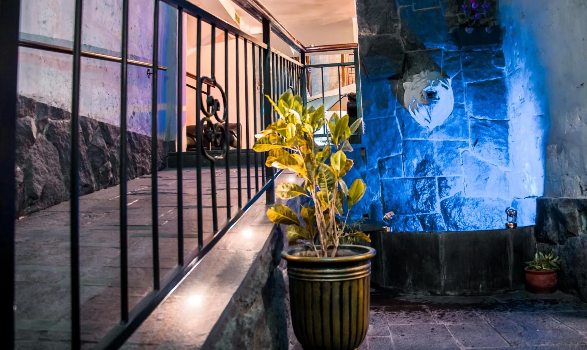 Property building in El Portal De San Lázaro