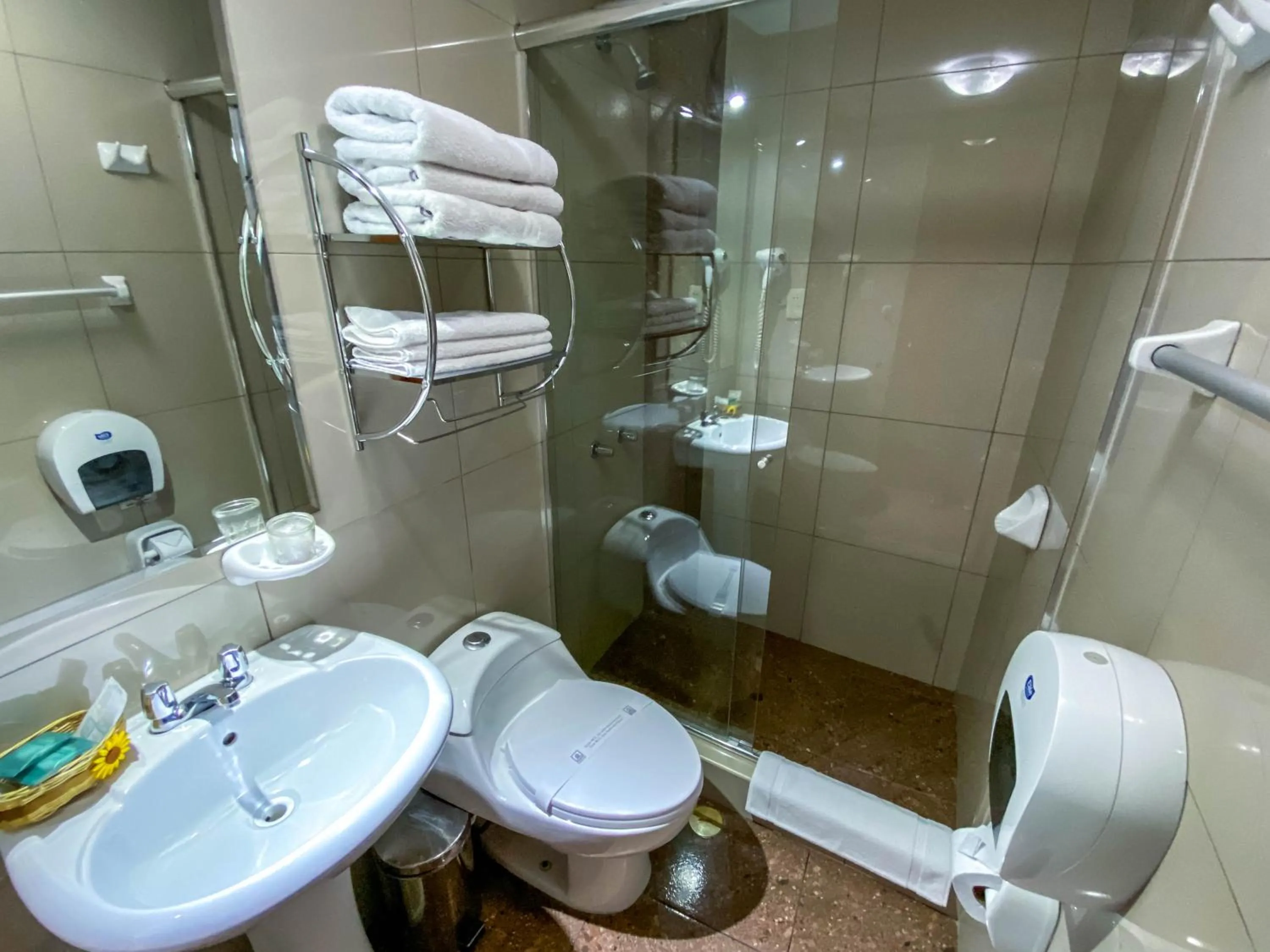 Bathroom in El Portal De San Lázaro