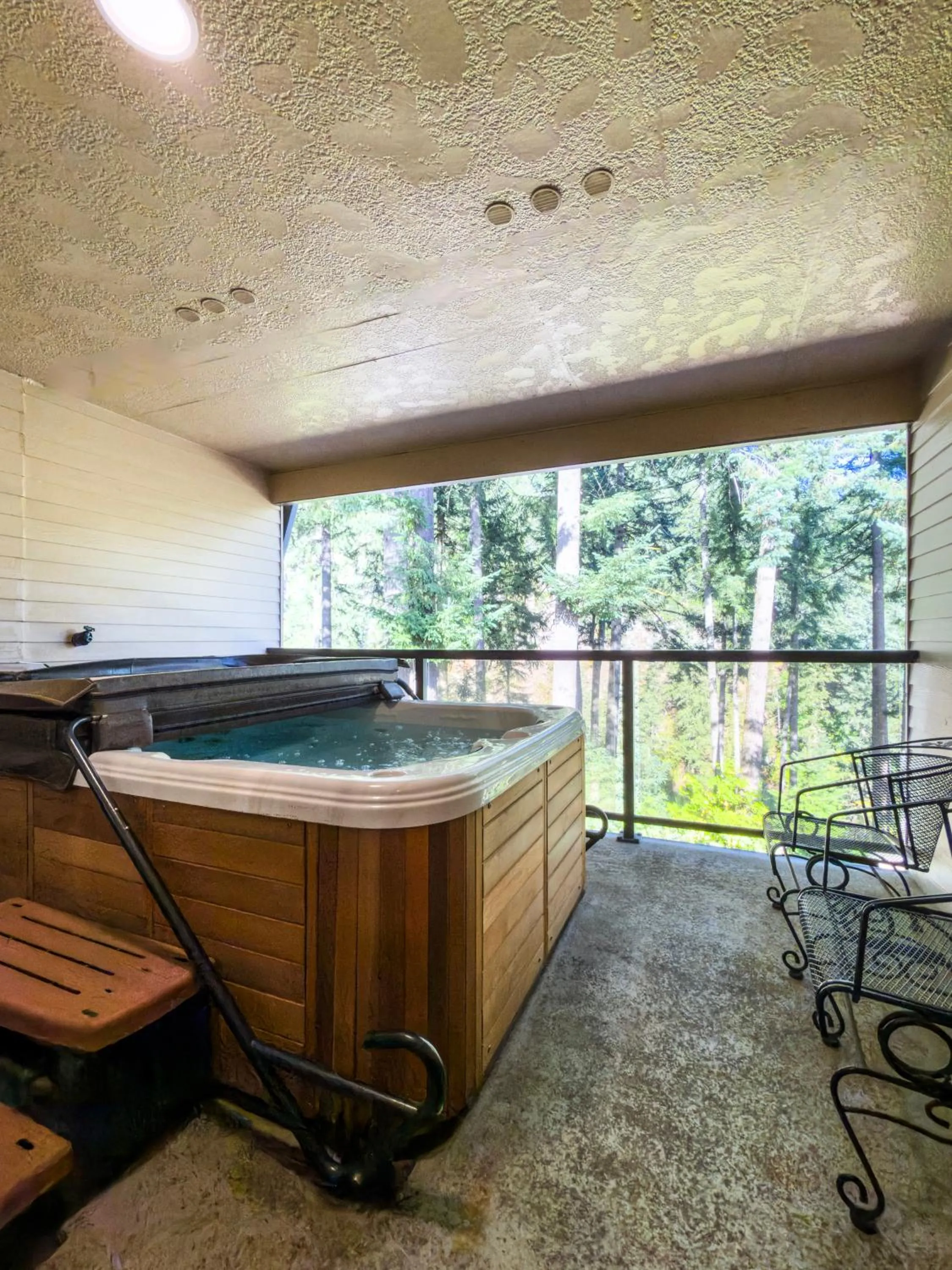 Natural landscape in Carson Hot Springs Resort & Spa