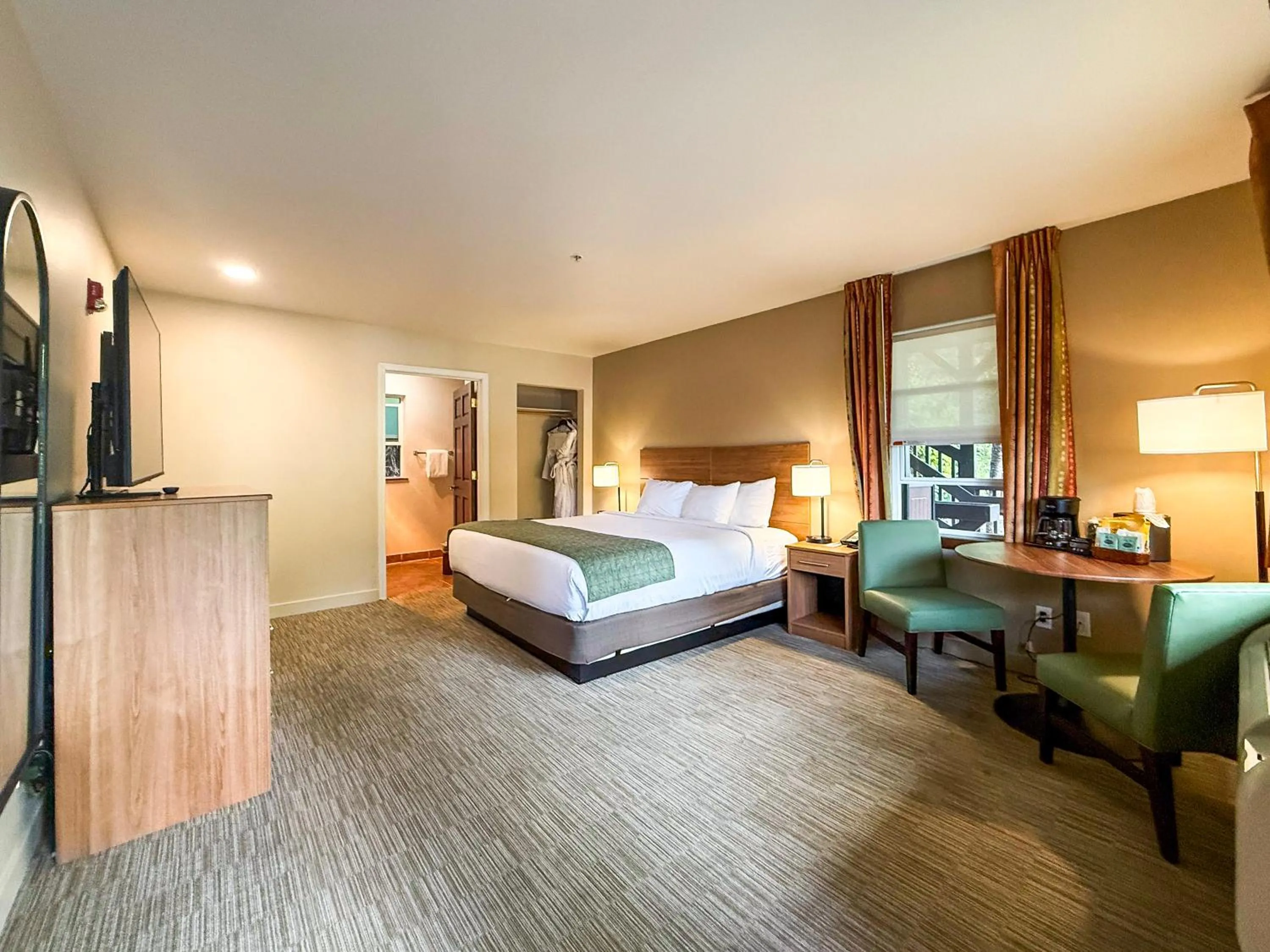 Bed in Carson Hot Springs Resort & Spa