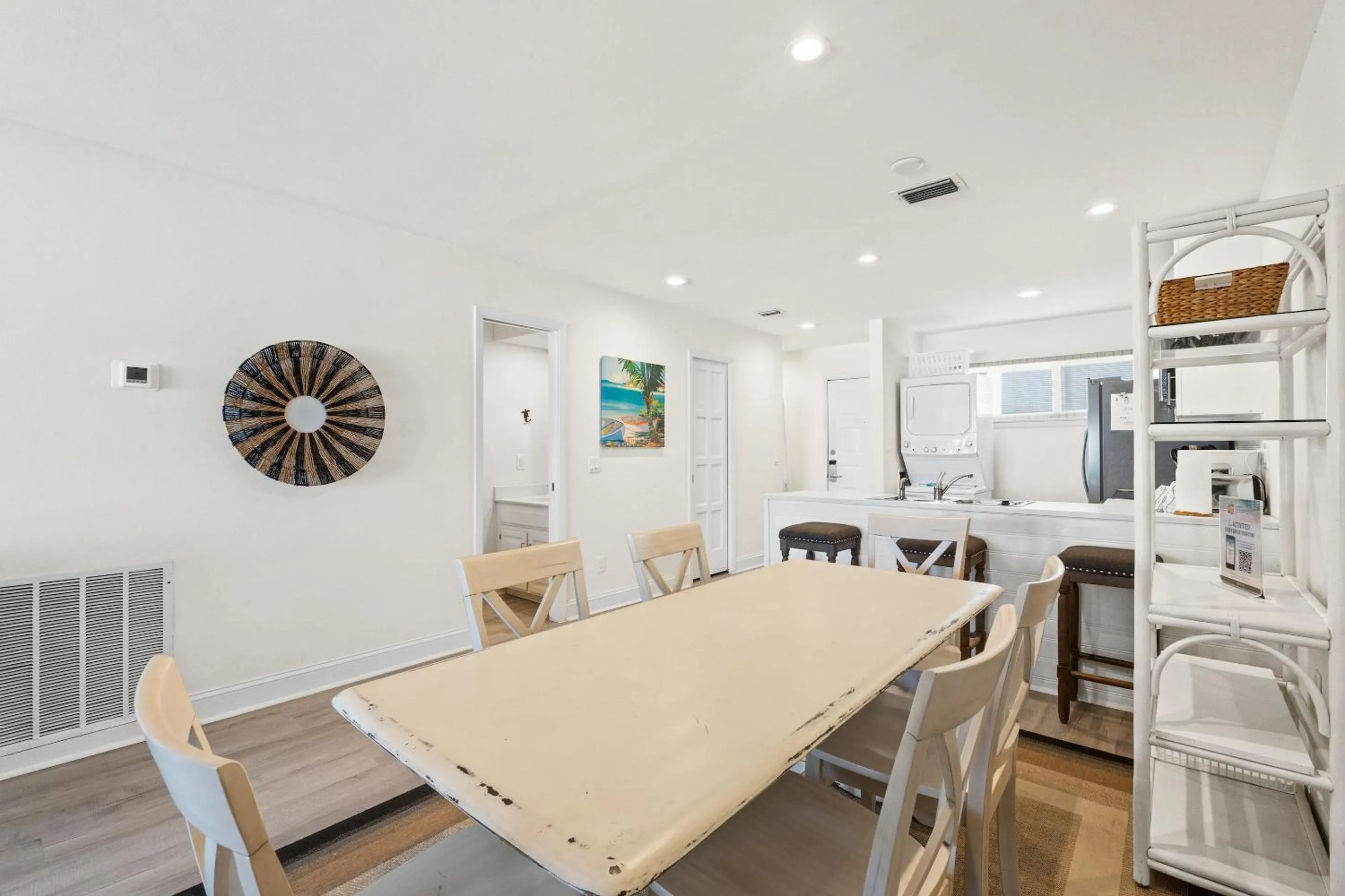 Kitchen or kitchenette in Premier Townhomes by Panhandle Getaways