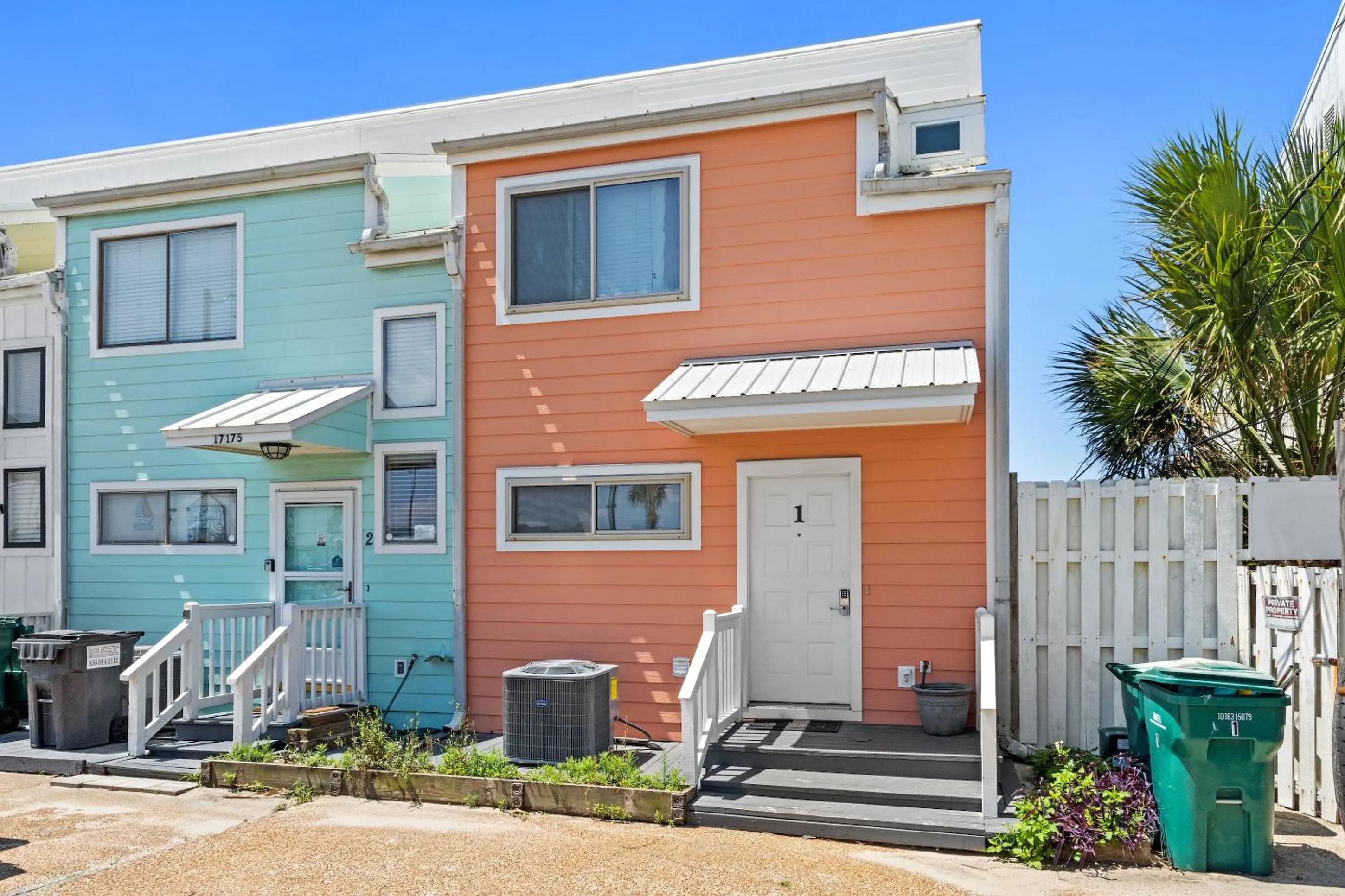 Property building in Premier Townhomes by Panhandle Getaways