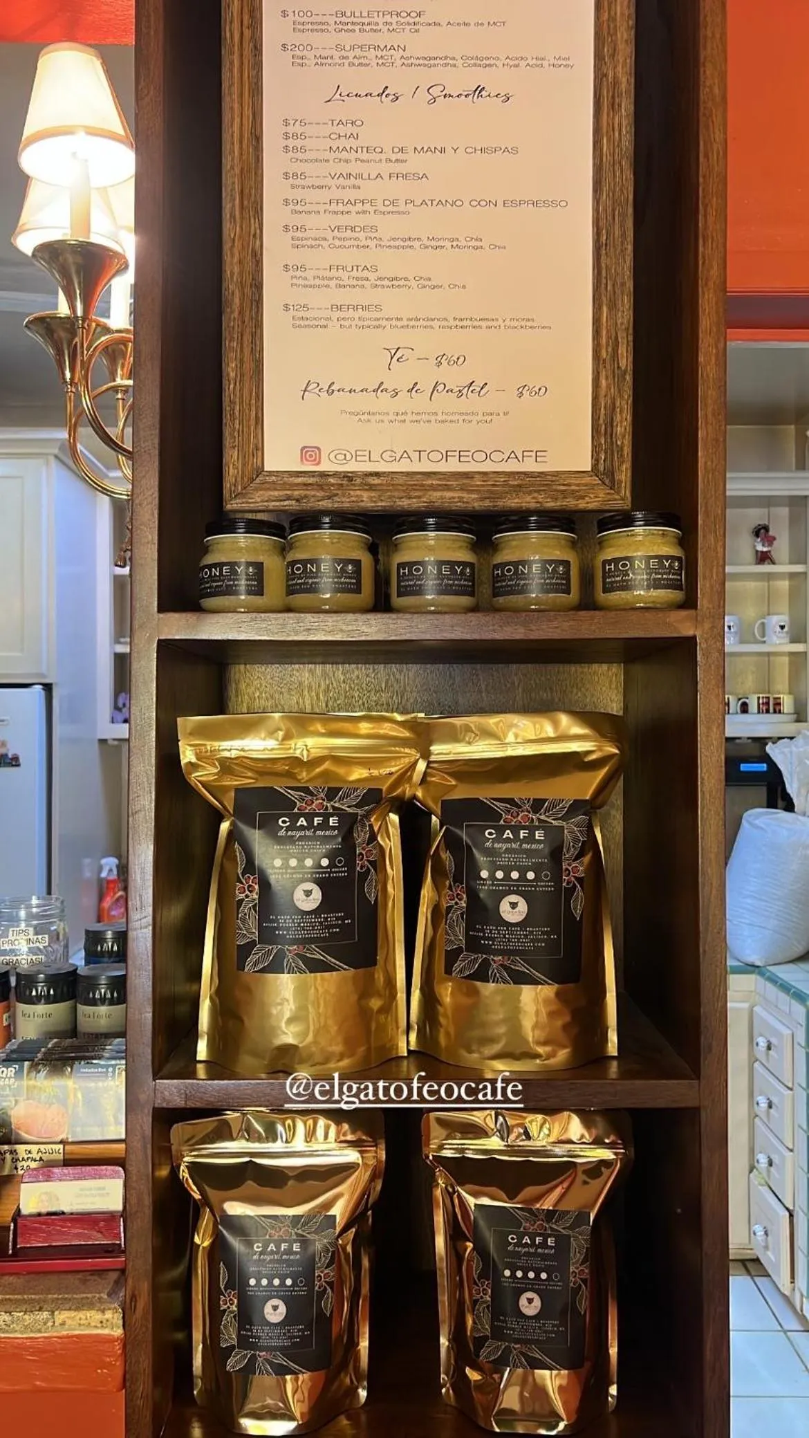 Coffee/tea facilities in Estrellita's Bed & Breakfast