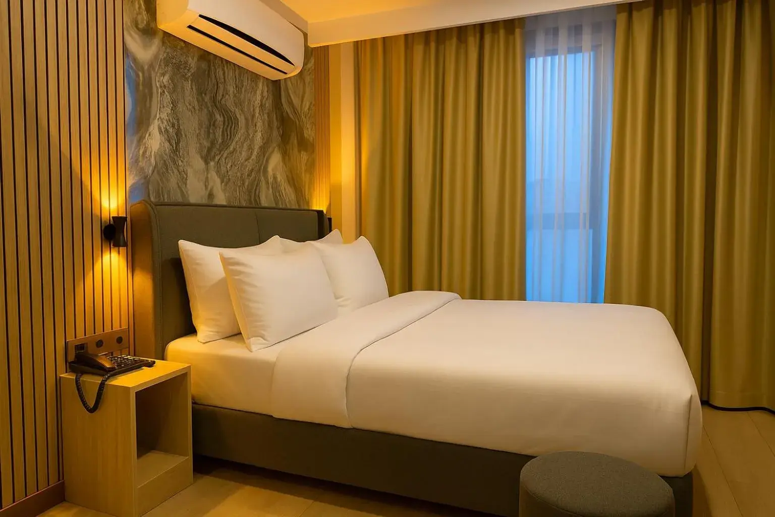 Double Room in Positive Hotel Double Room in Positive Hotel