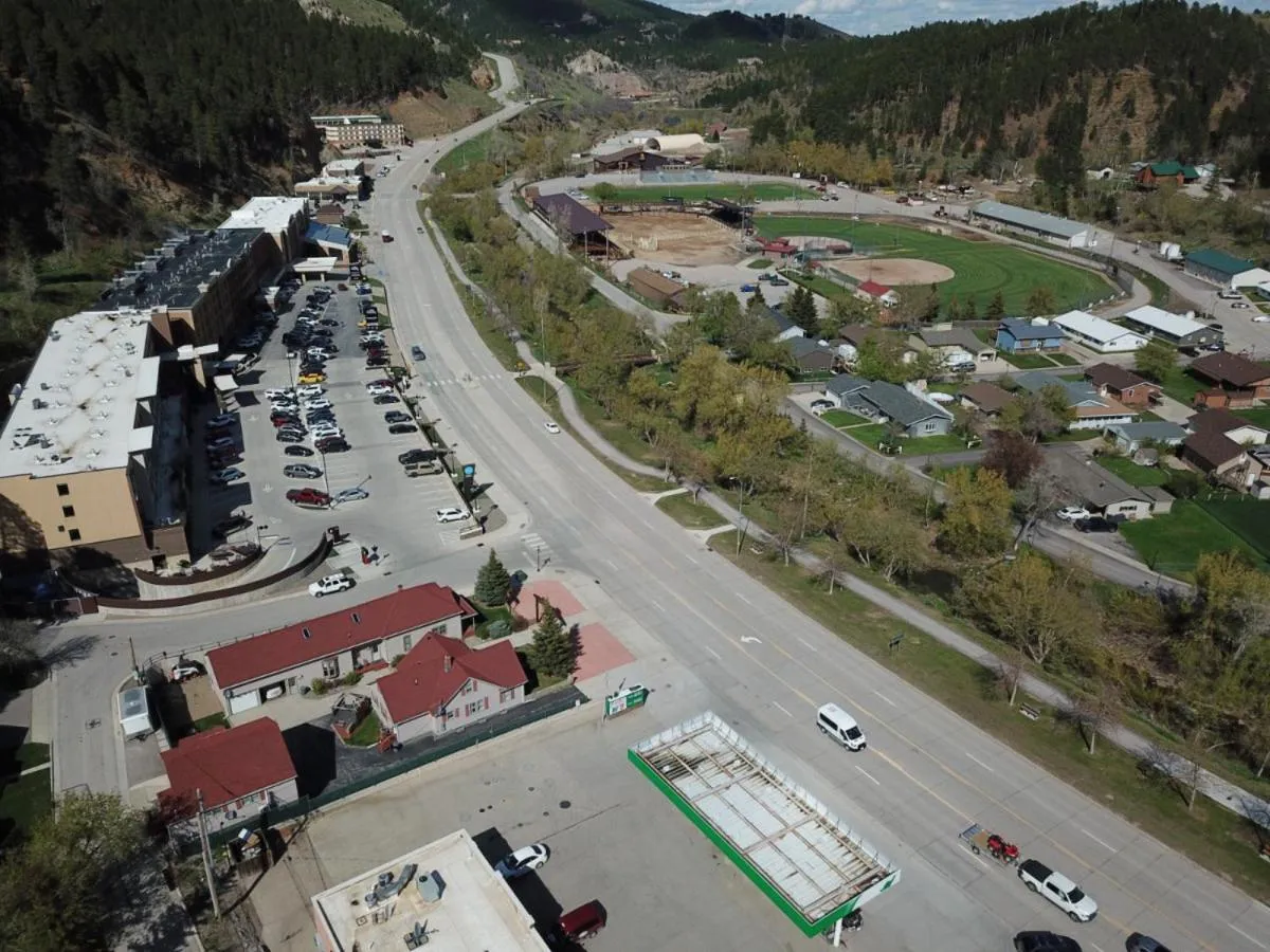 Bird's eye view in First Deadwood Cottages