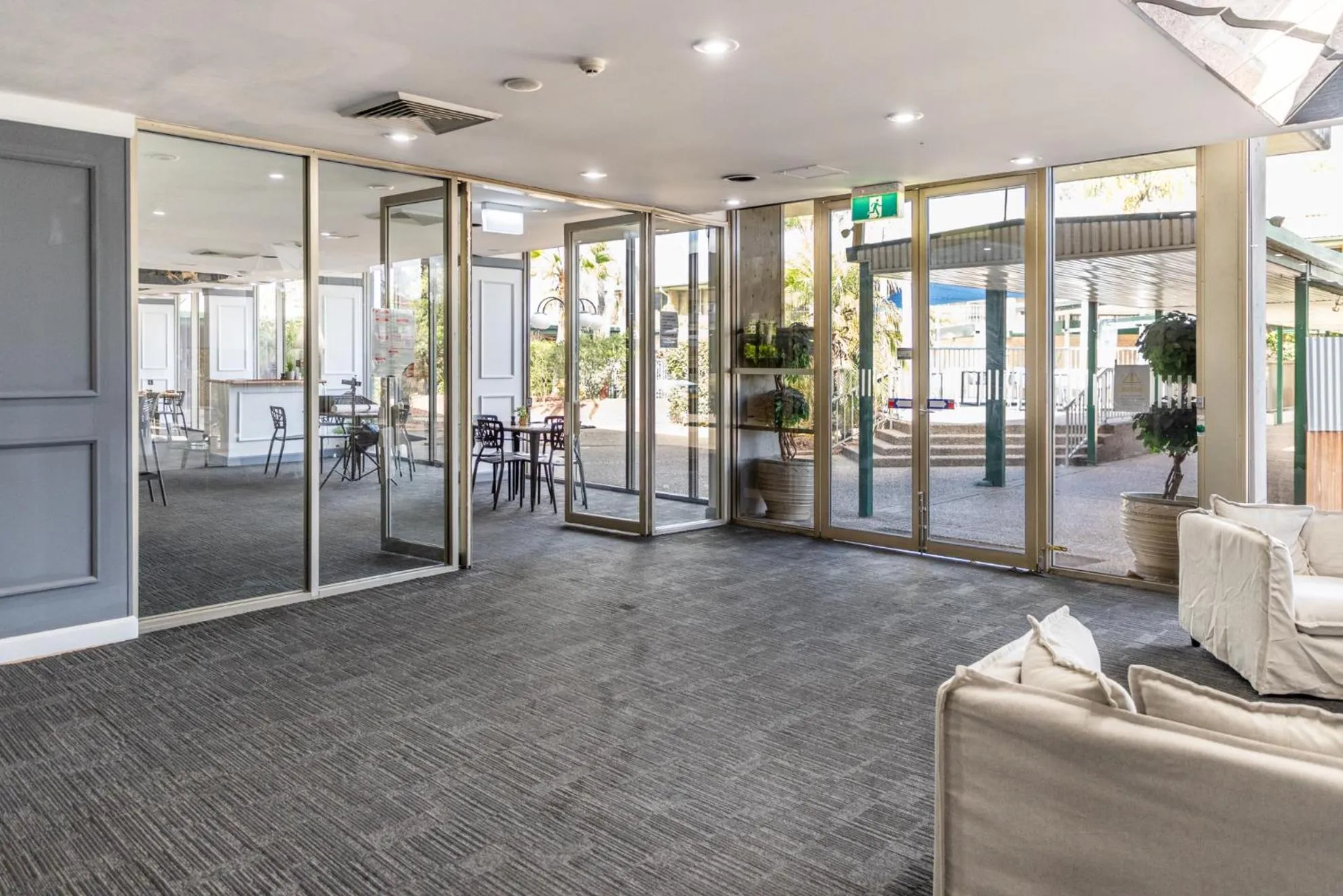 Restaurant/places to eat in John Hunter Motel Muswellbrook