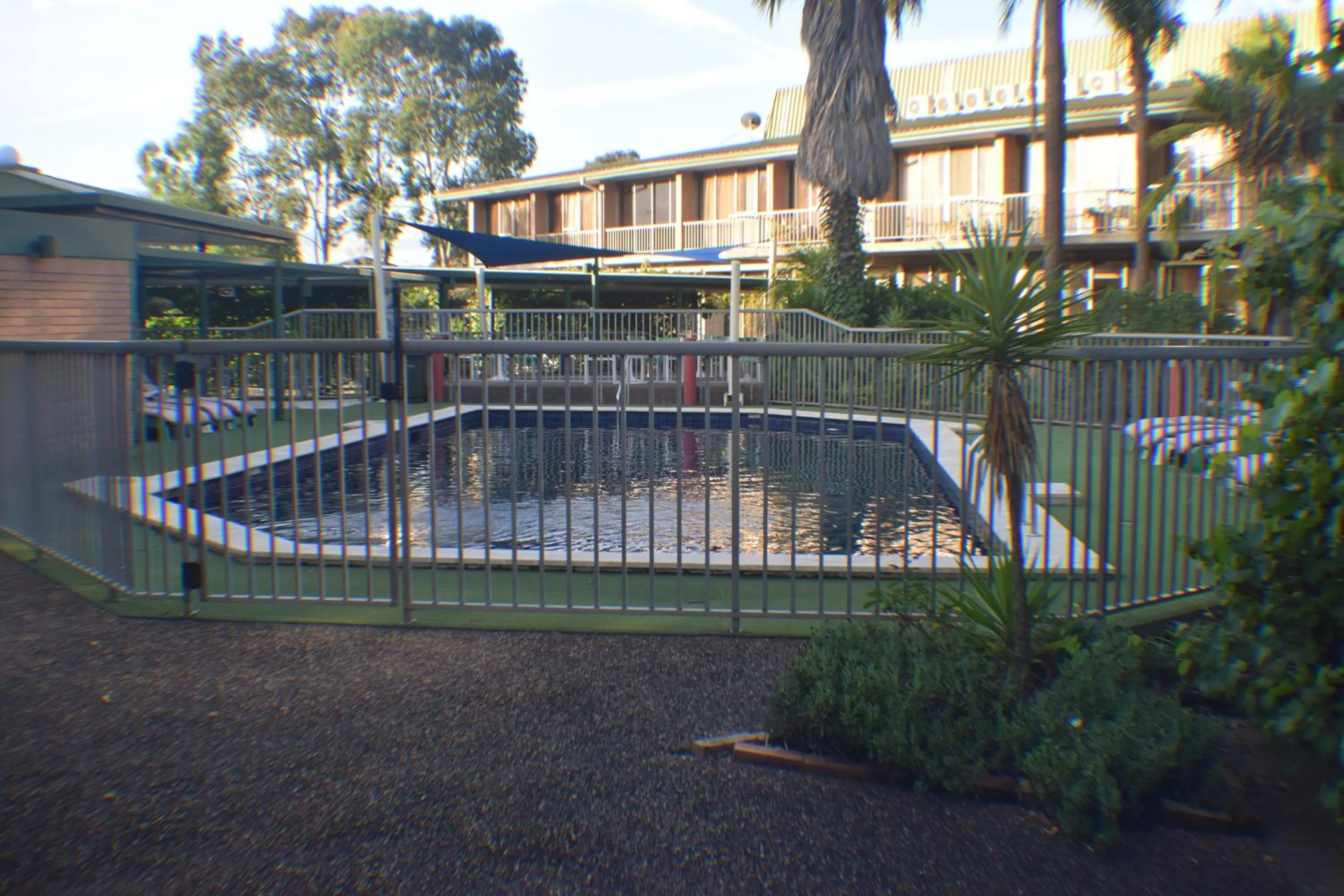 Garden in John Hunter Motel Muswellbrook
