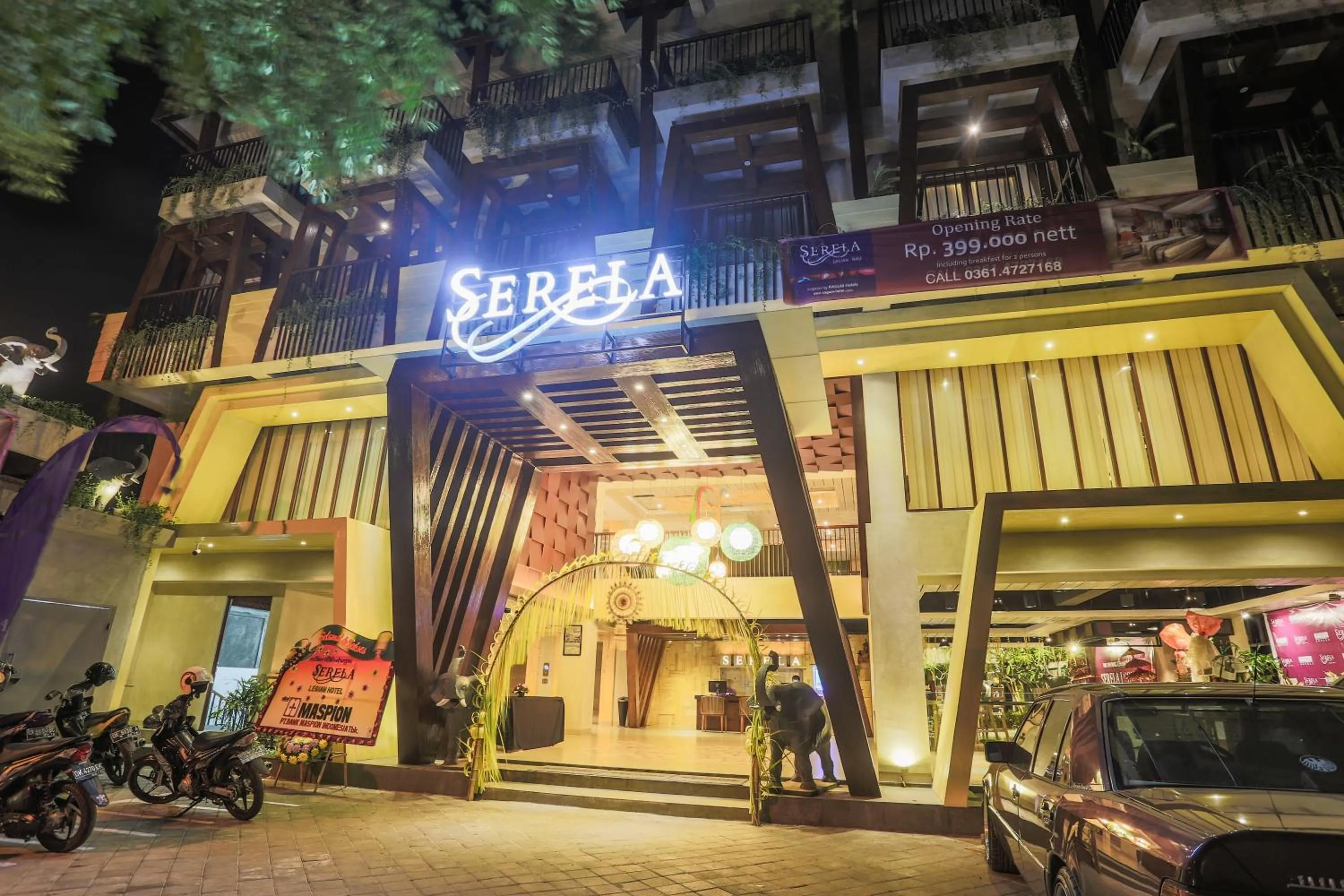 Facade/entrance in Serela Legian by KAGUM Hotels