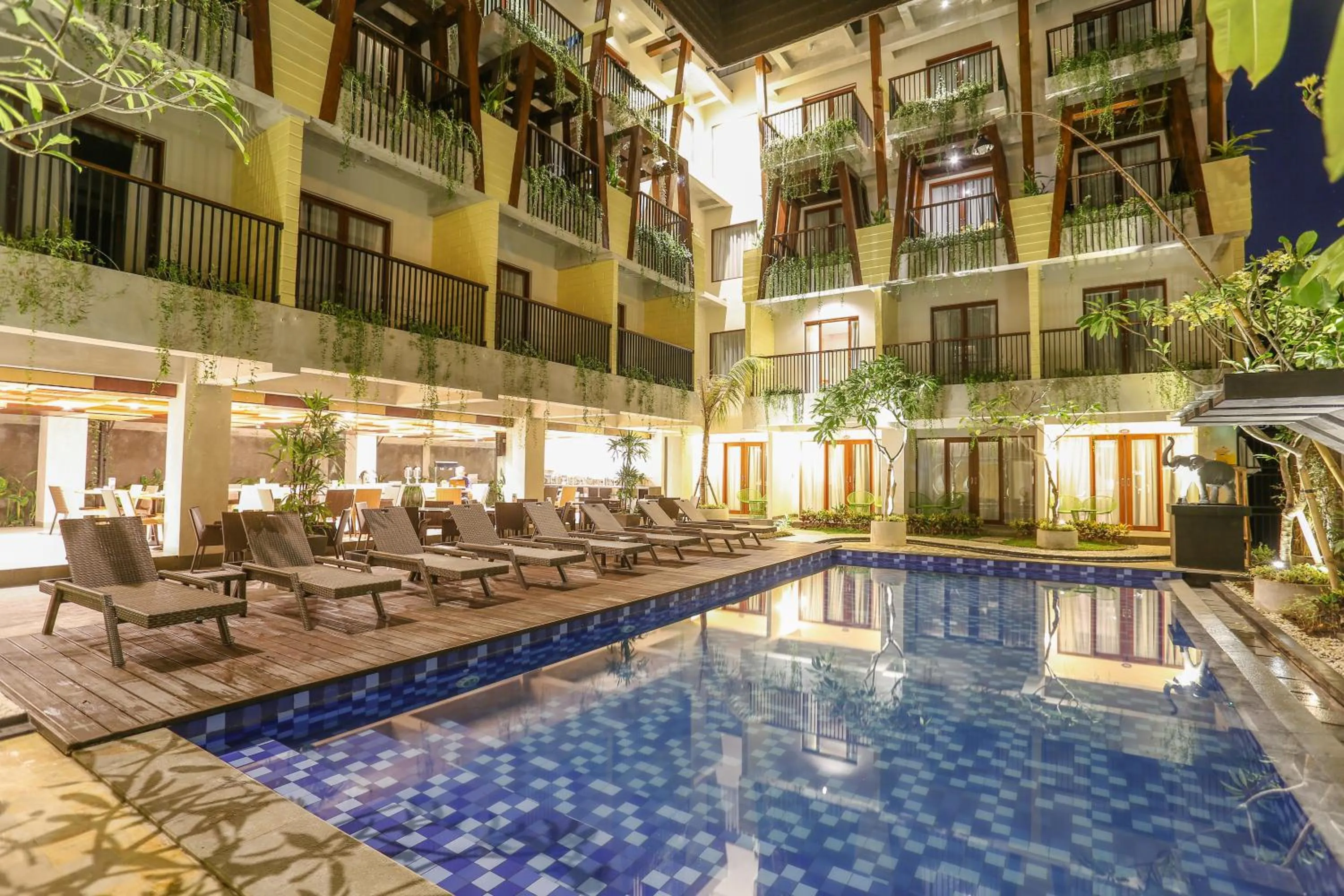 Swimming pool in Serela Legian by KAGUM Hotels