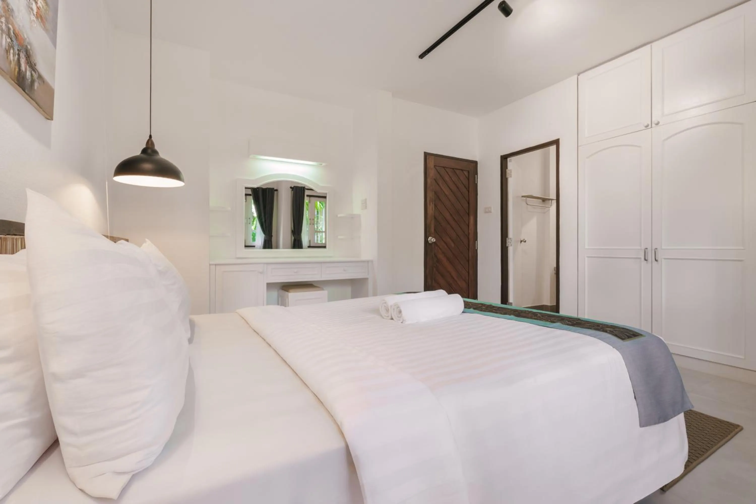 Bedroom, Bed in Palm Village