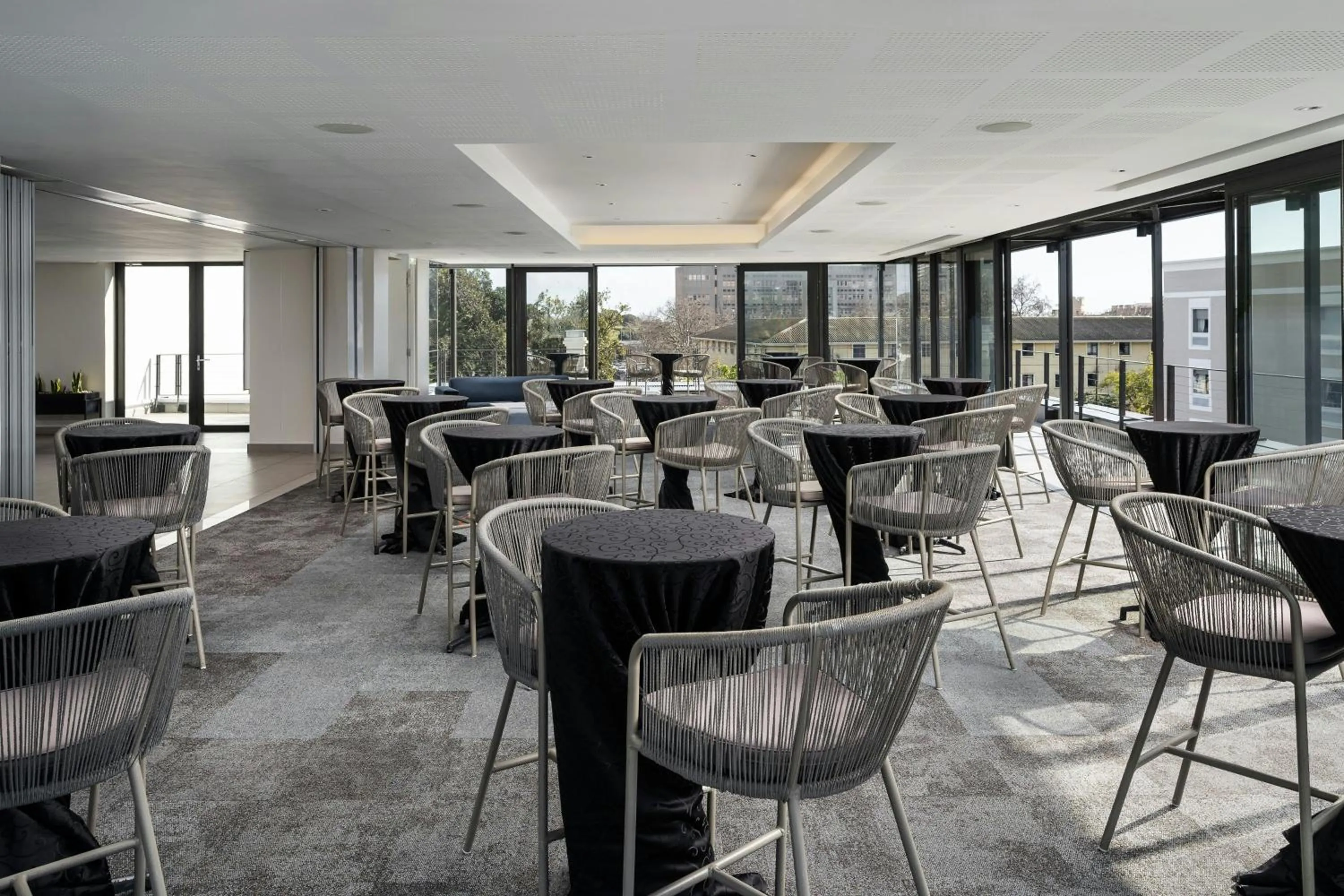 Meeting/conference room in Protea Hotel by Marriott Cape Town Waterfront Breakwater Lodge