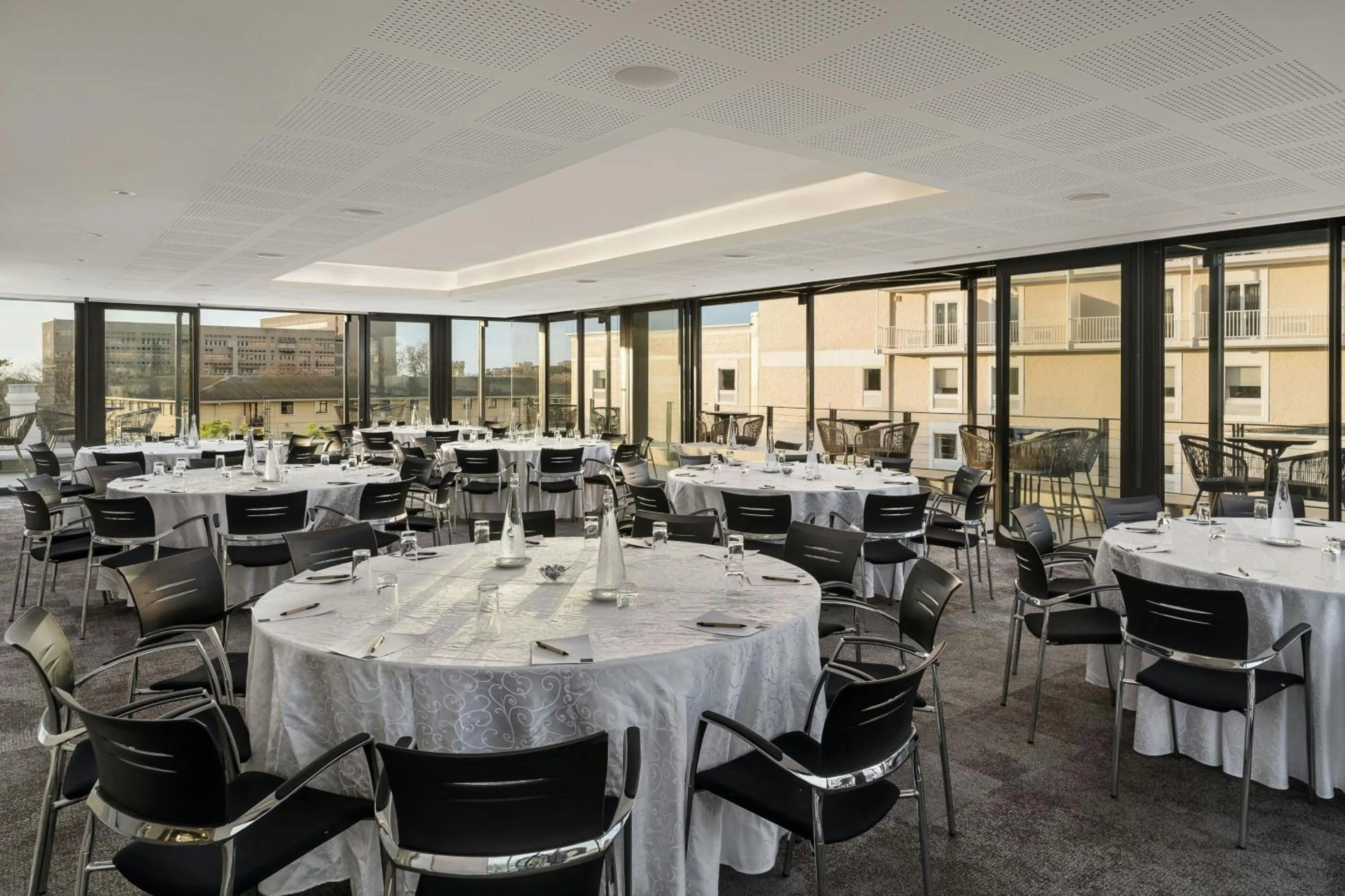 Meeting/conference room in Protea Hotel by Marriott Cape Town Waterfront Breakwater Lodge