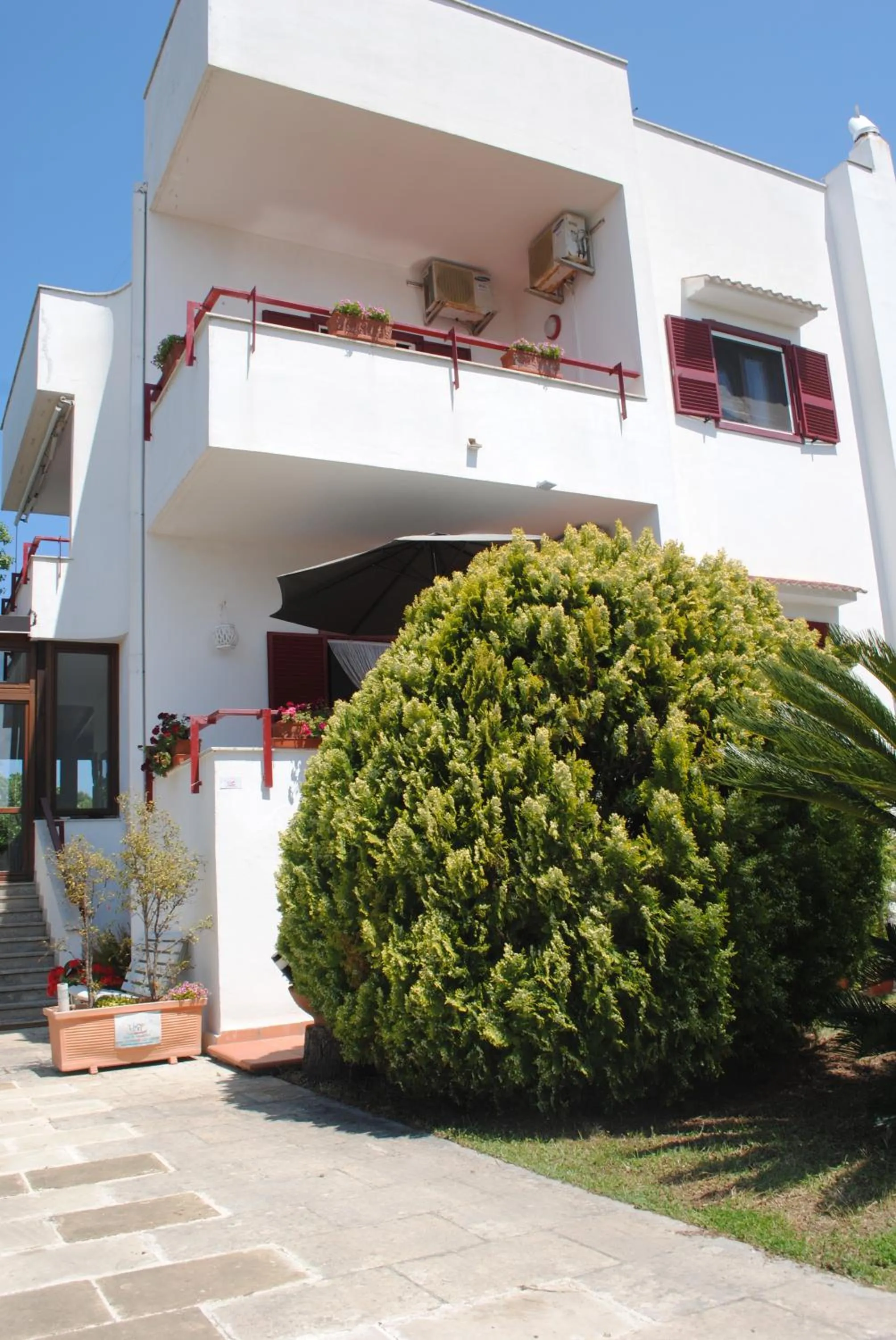 Facade/entrance in Annavi