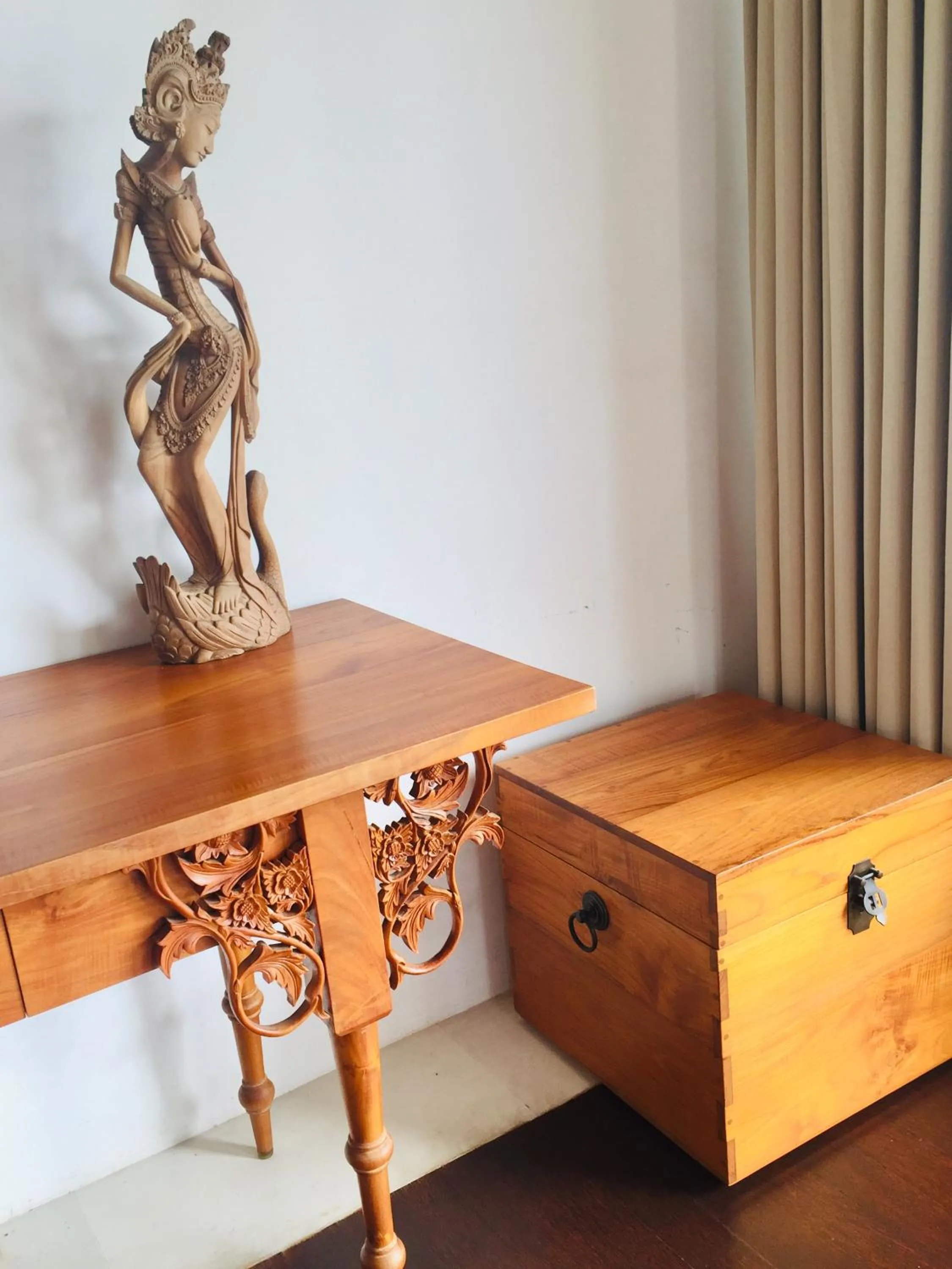 Decorative detail in Anapuri Villas