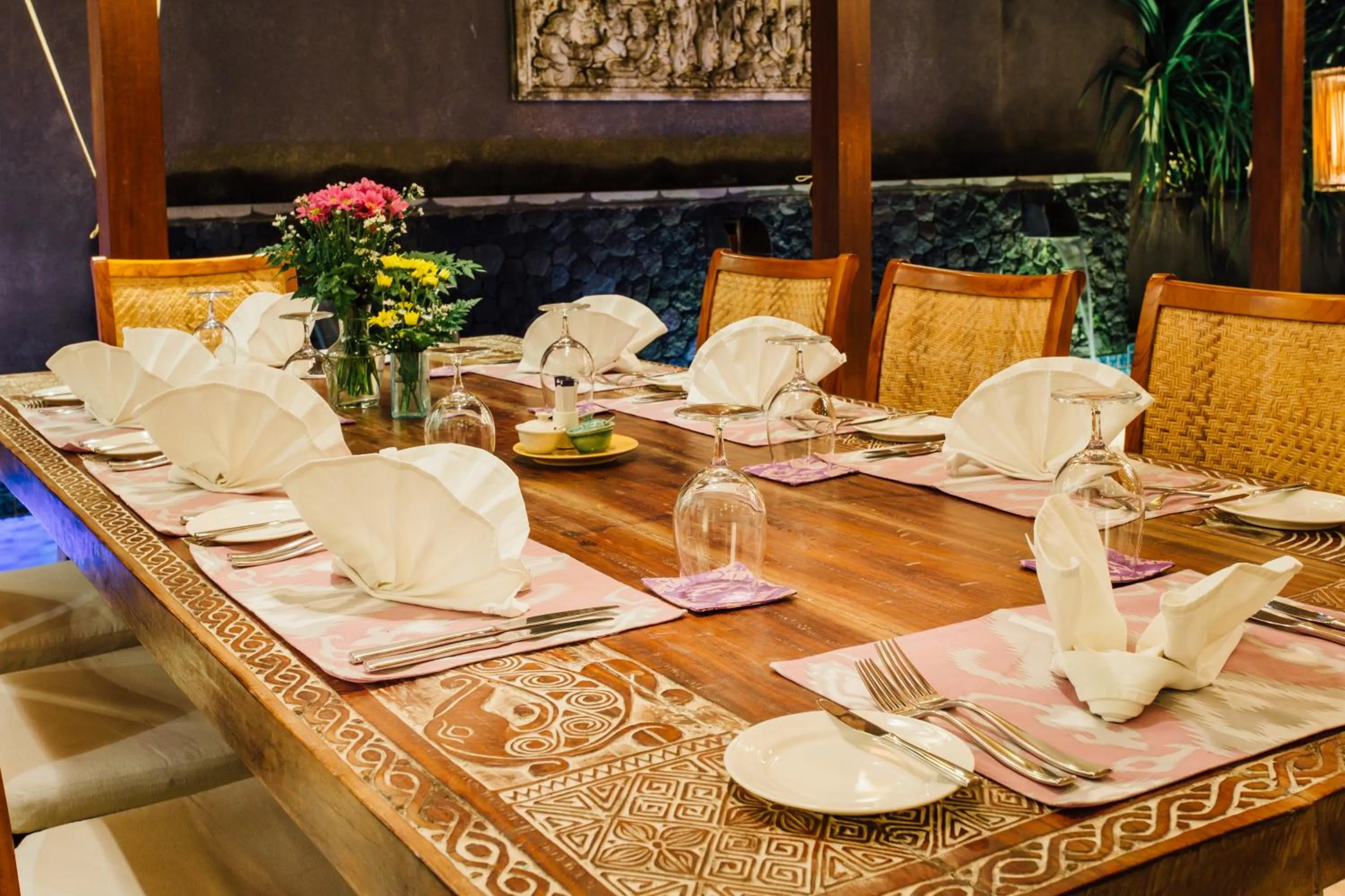 Dining area in Anapuri Villas