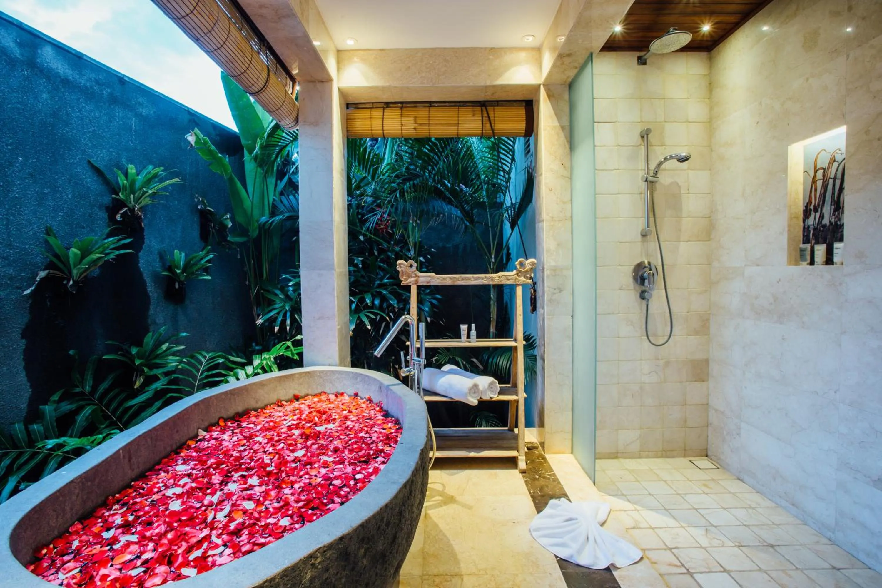 Bathroom in Anapuri Villas