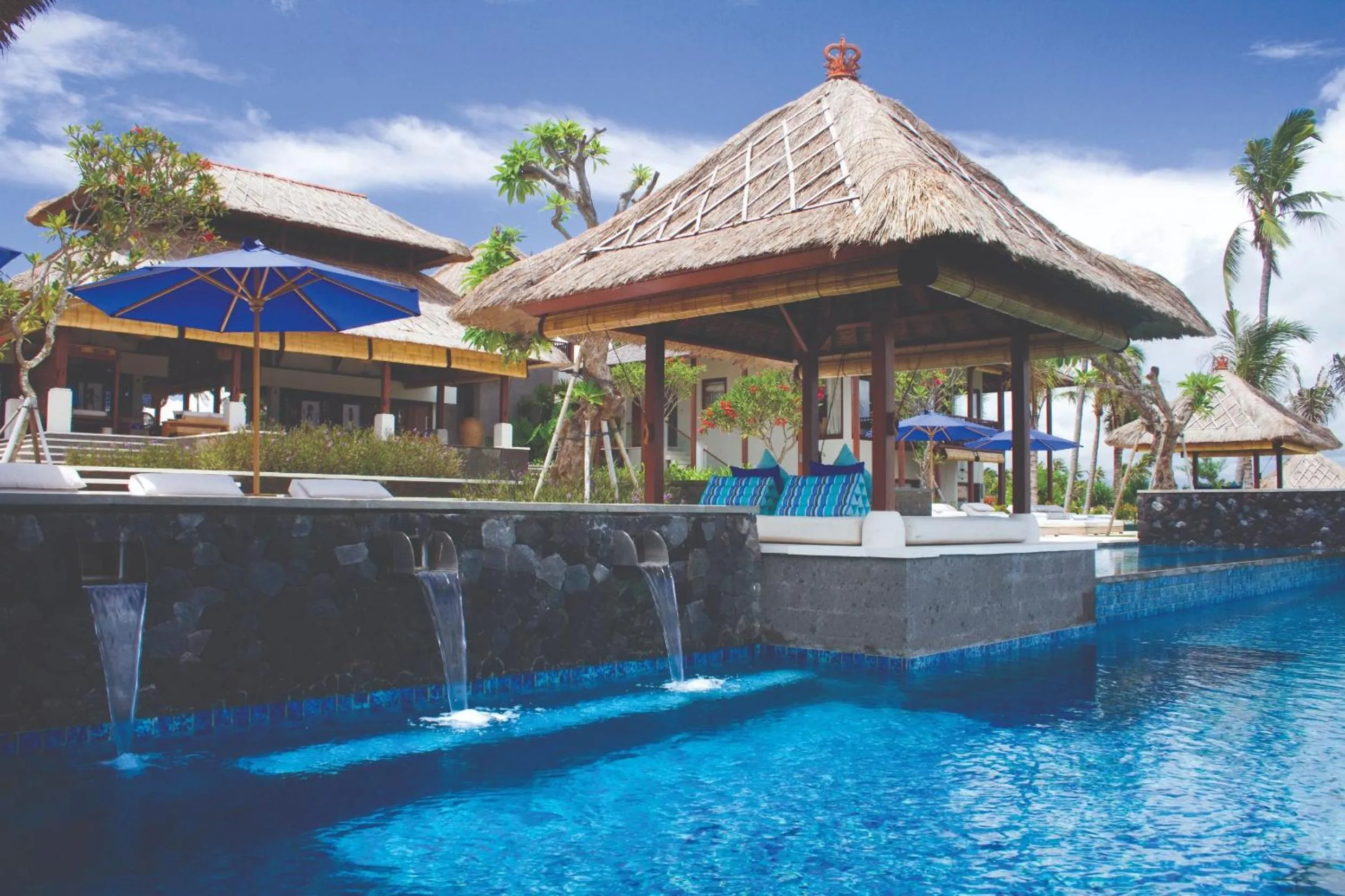 Day in Anapuri Villas