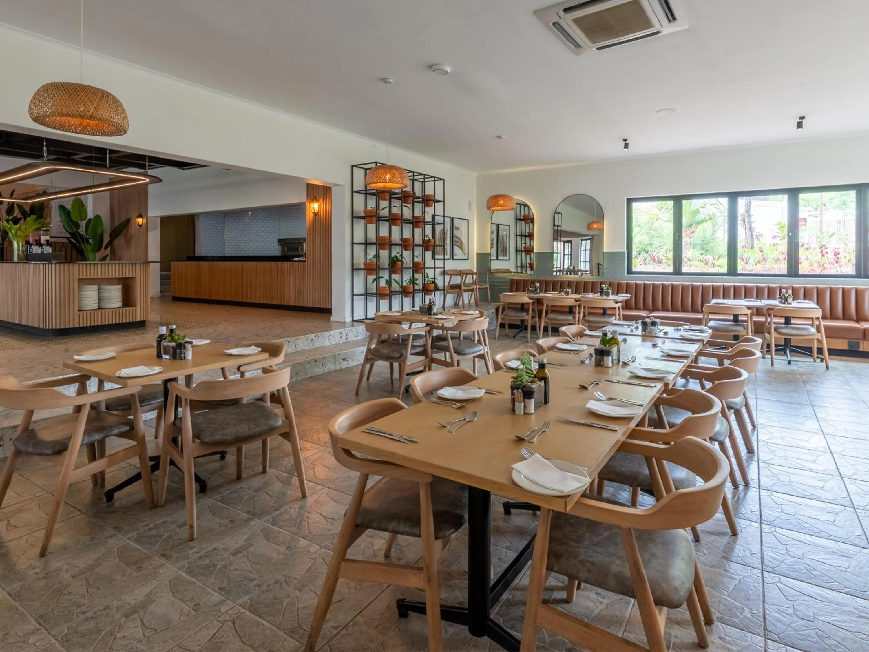 Restaurant/places to eat in ANEW Resort Hazyview Kruger Park