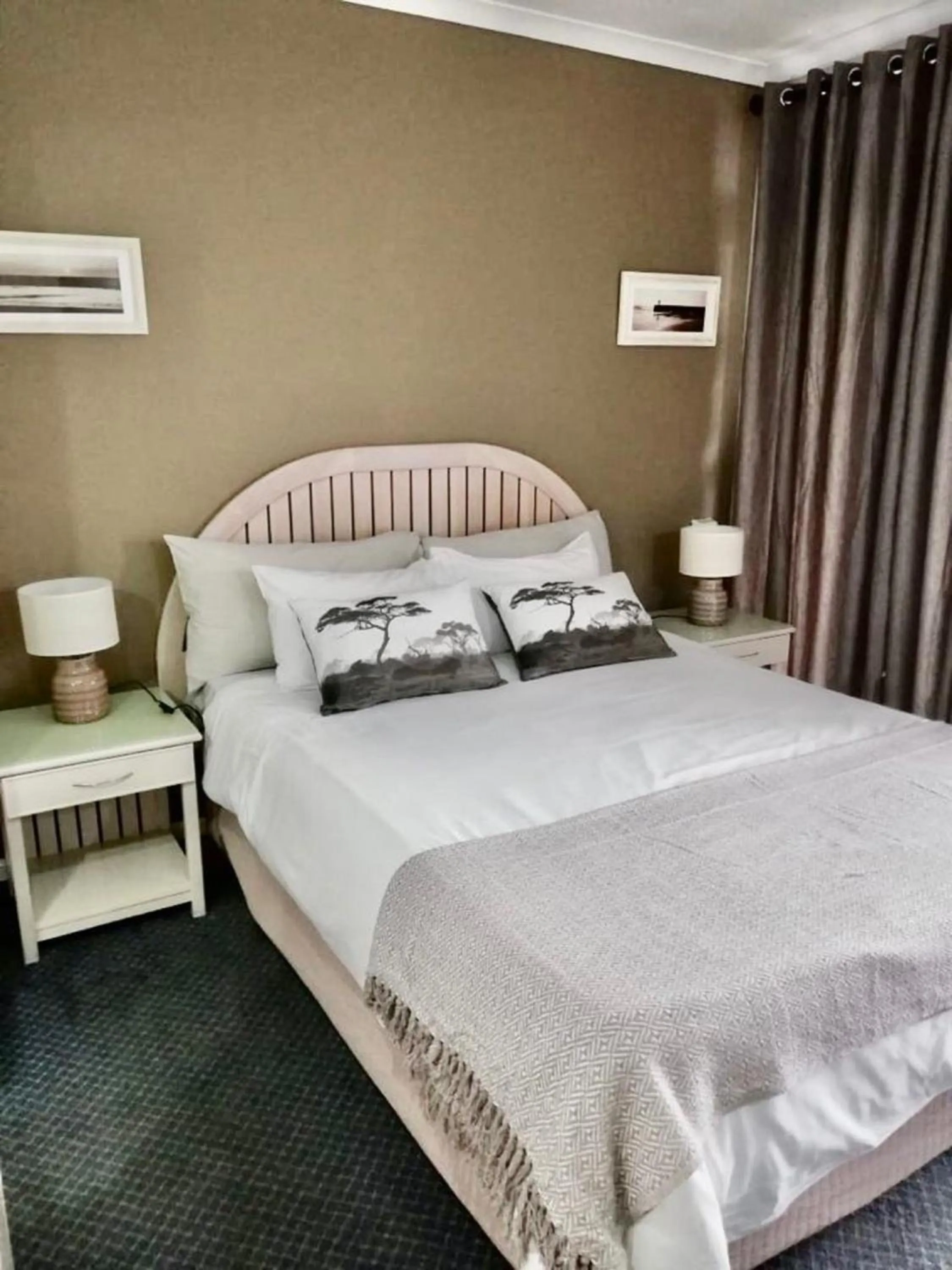 Photo of the whole room, Bed in Cape Town Beachfront Apartments at Leisure Bay