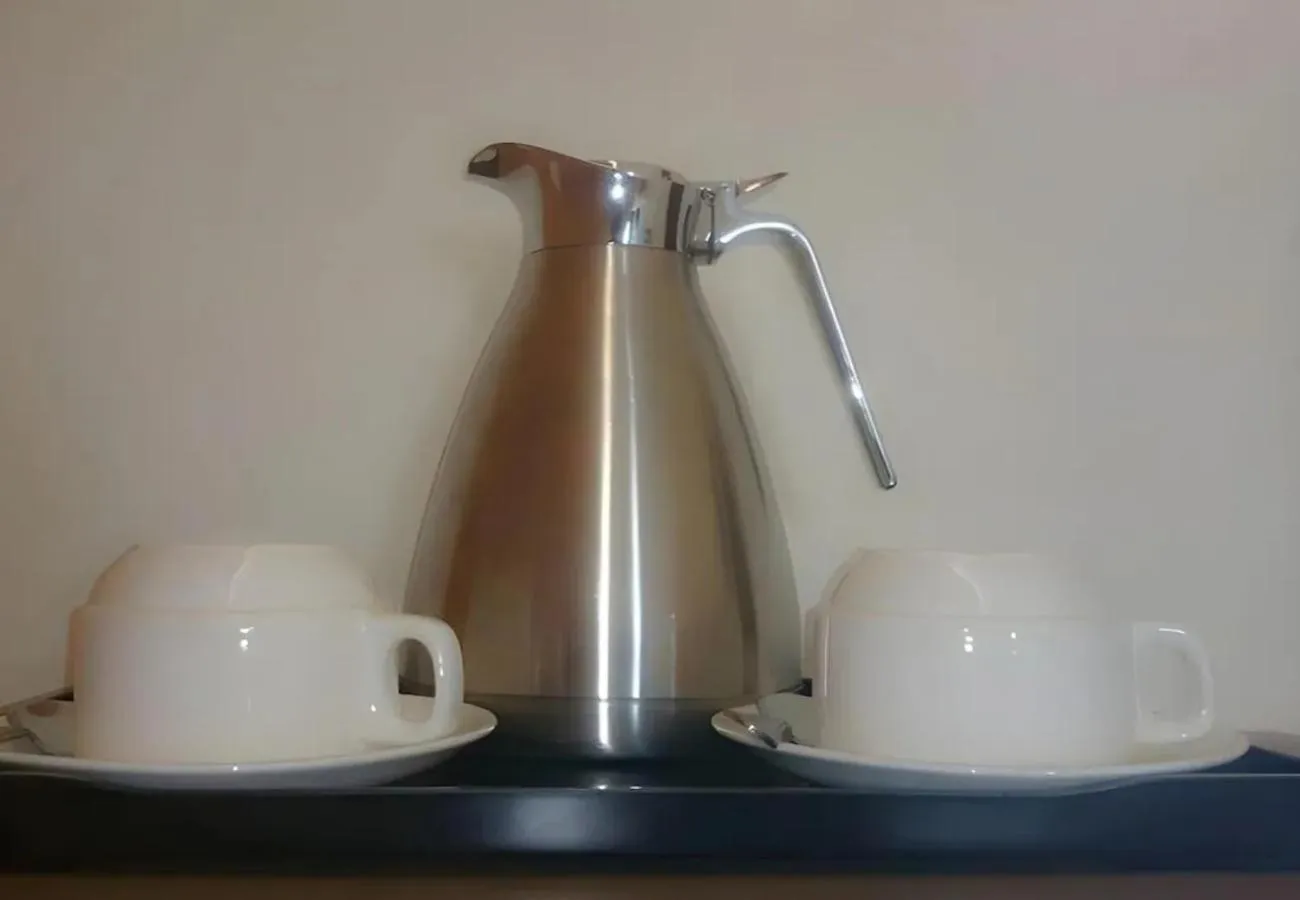 Hotel Grand Court Inn