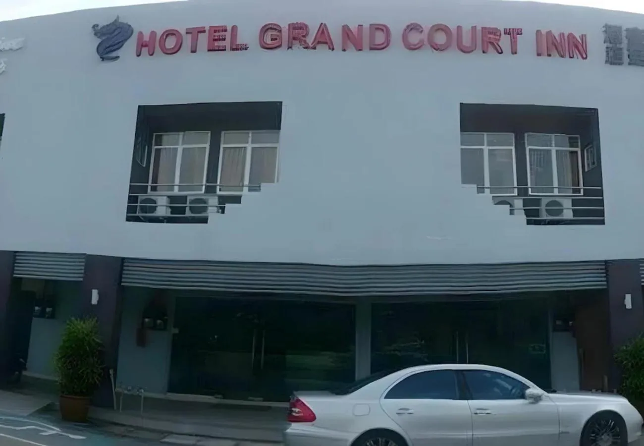 Hotel Grand Court Inn