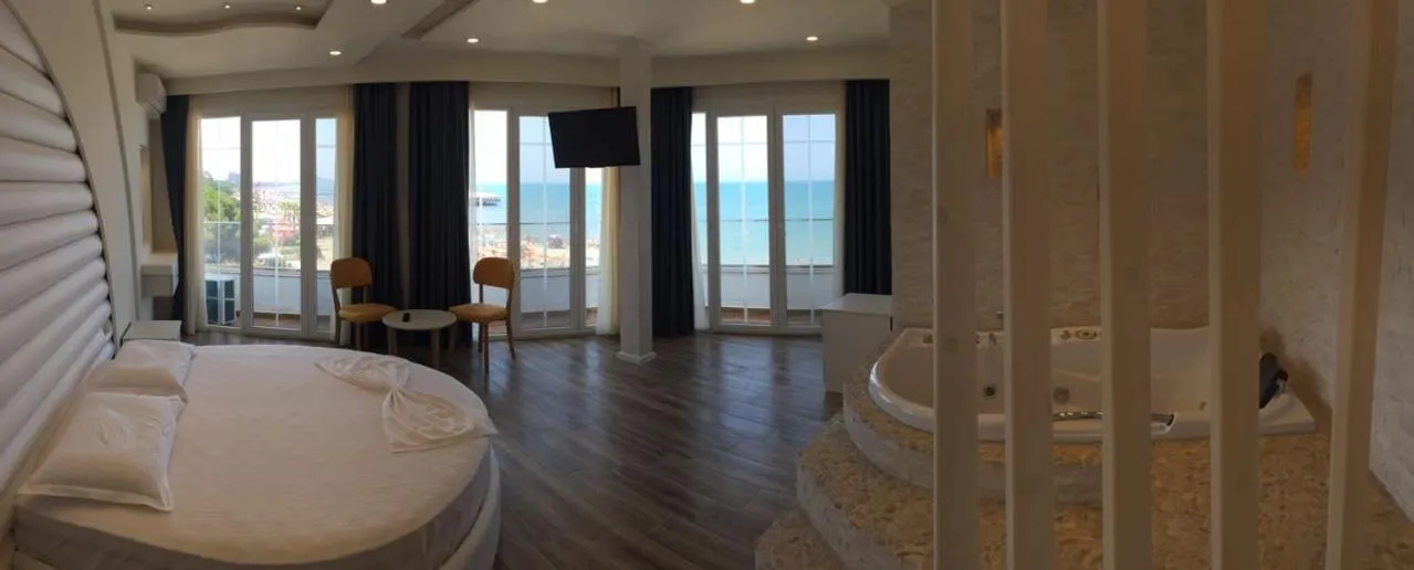 Massage, Bed in Hotel Elesio