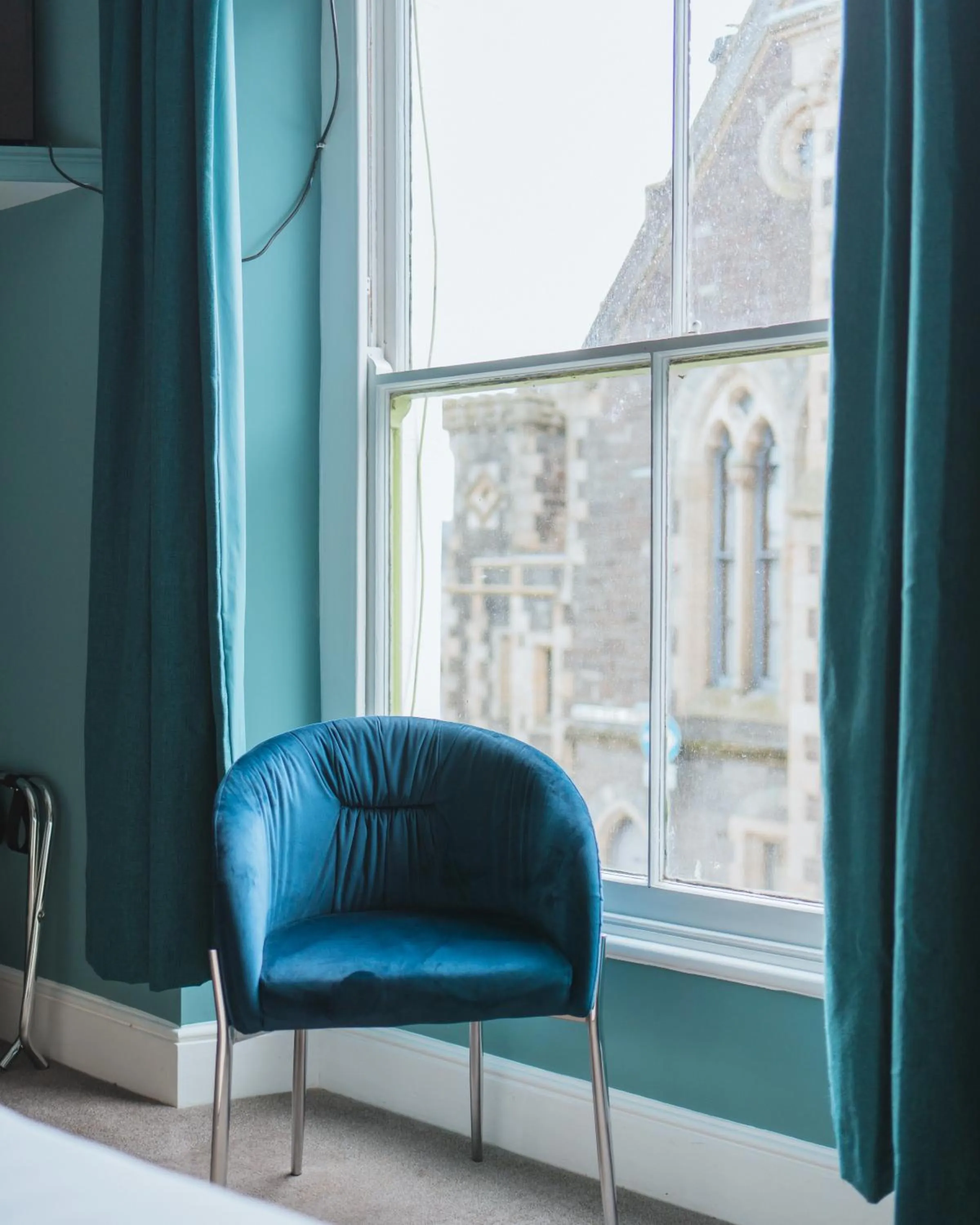 Johnny Dough's Conwy with Rooms