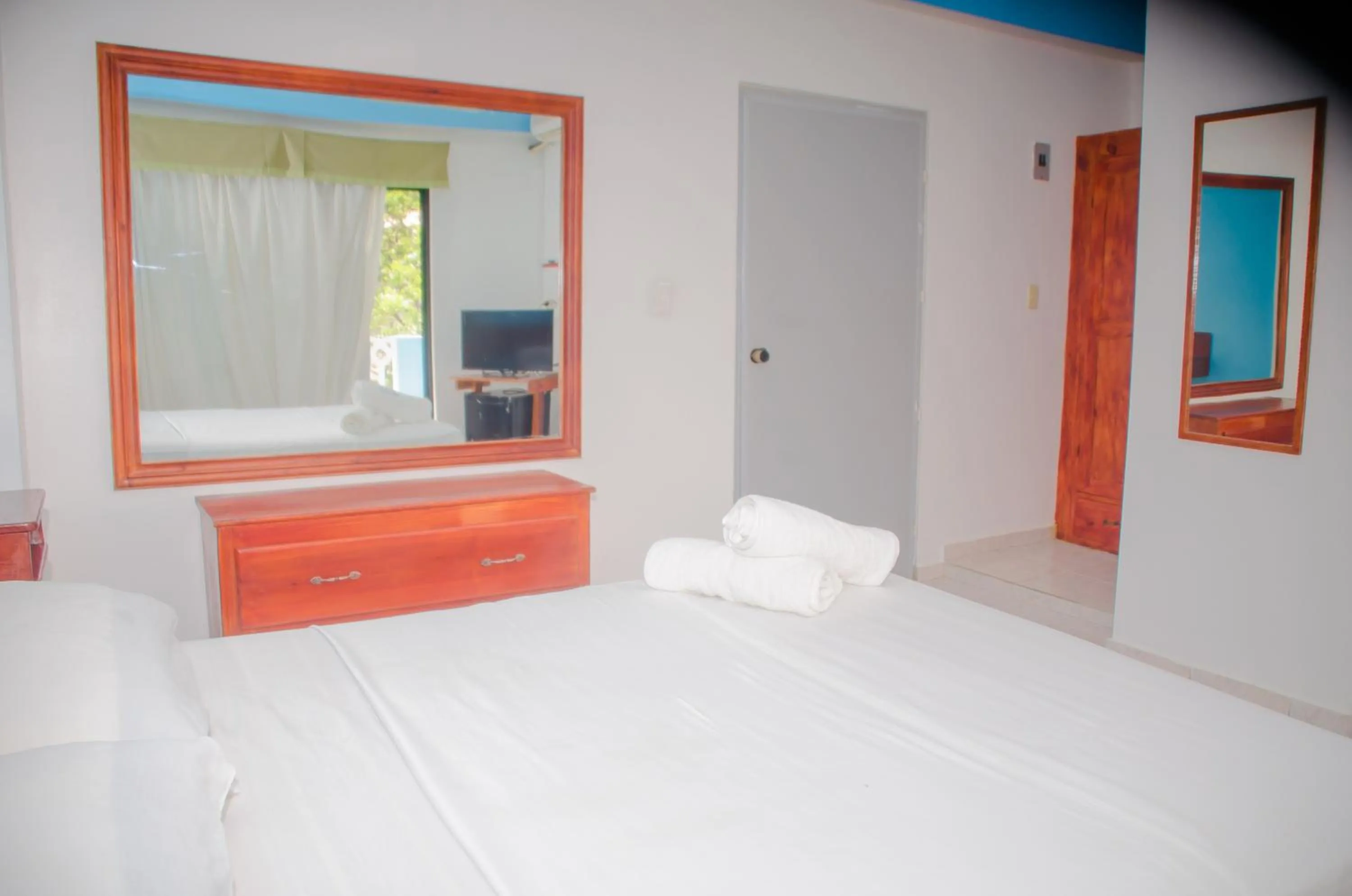 Bed in Aparta Hotel Azzurra