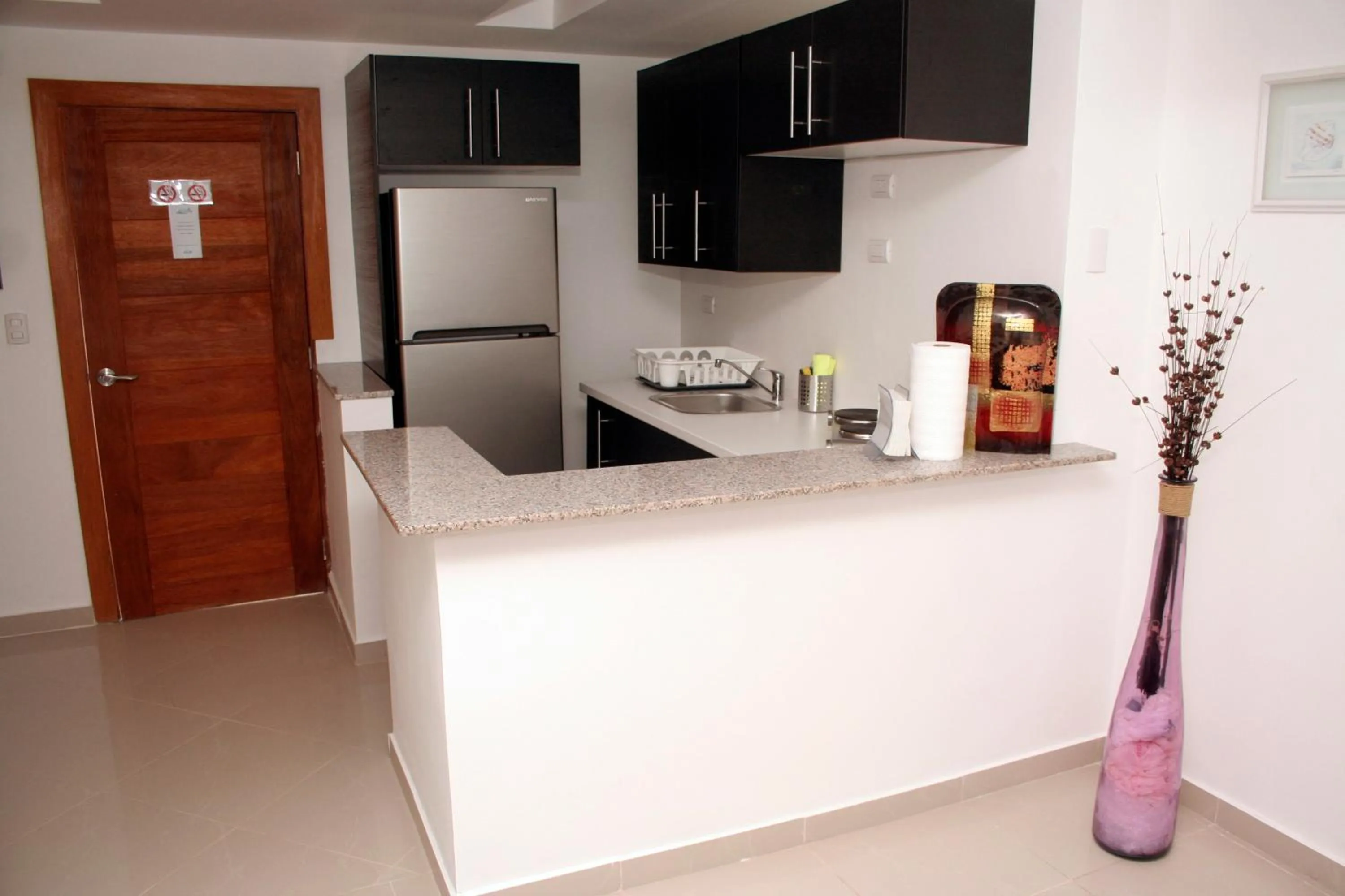 Kitchen or kitchenette in Vista Marina Residence