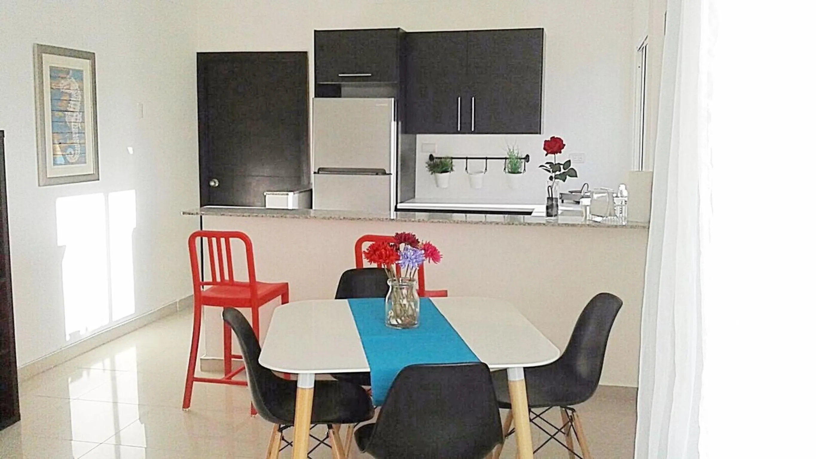 Kitchen or kitchenette in Vista Marina Residence